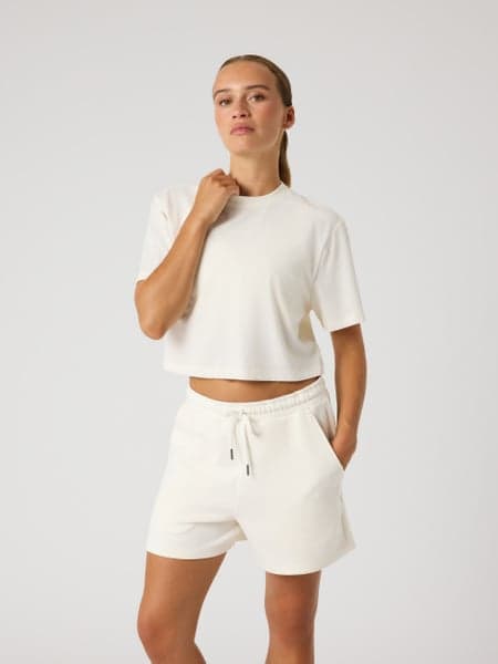 Studio Oversized Cropped T-Shirt