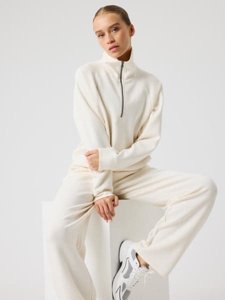 Studio Soft Halfzip Sweatshirt