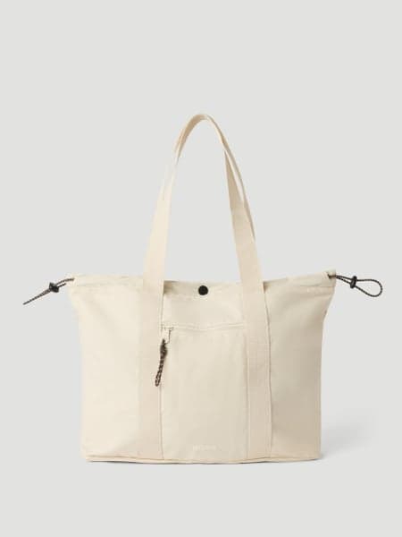 Studio Active Tote 23L