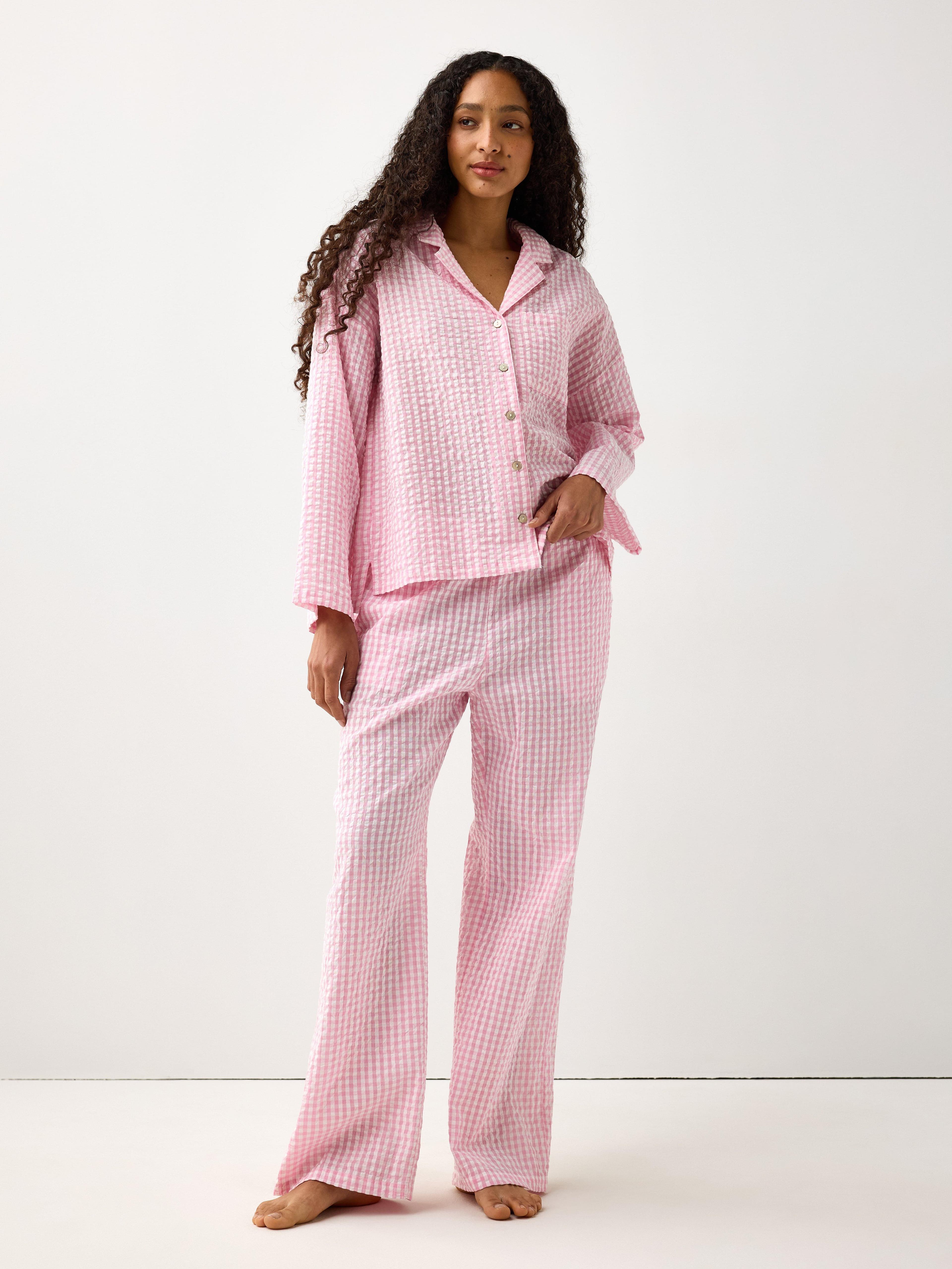 Pyjamasbukse i seersucker med lenger bein