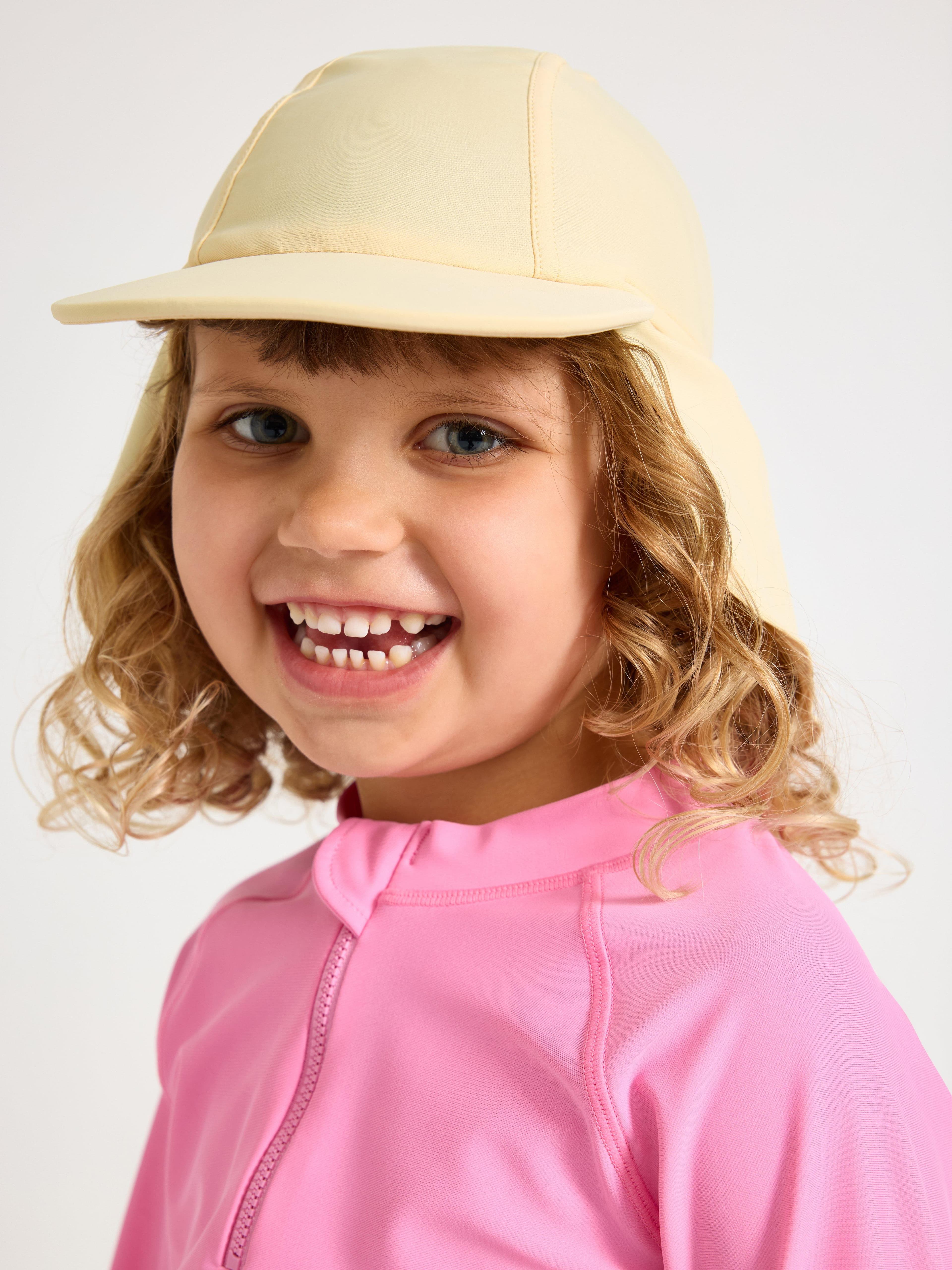UPF 50+ solhatt