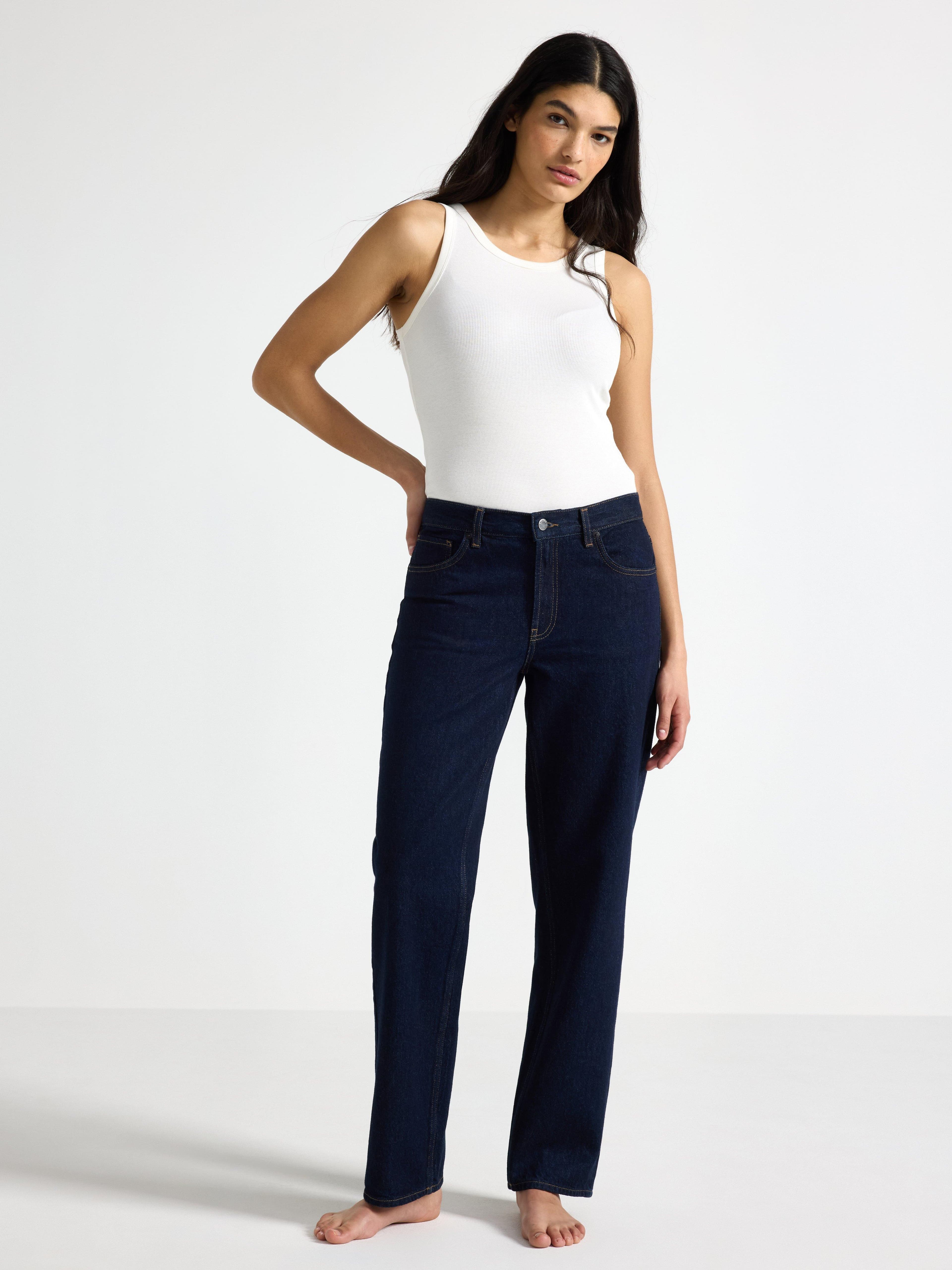 STRAIGHT  jeans med medium høy midje