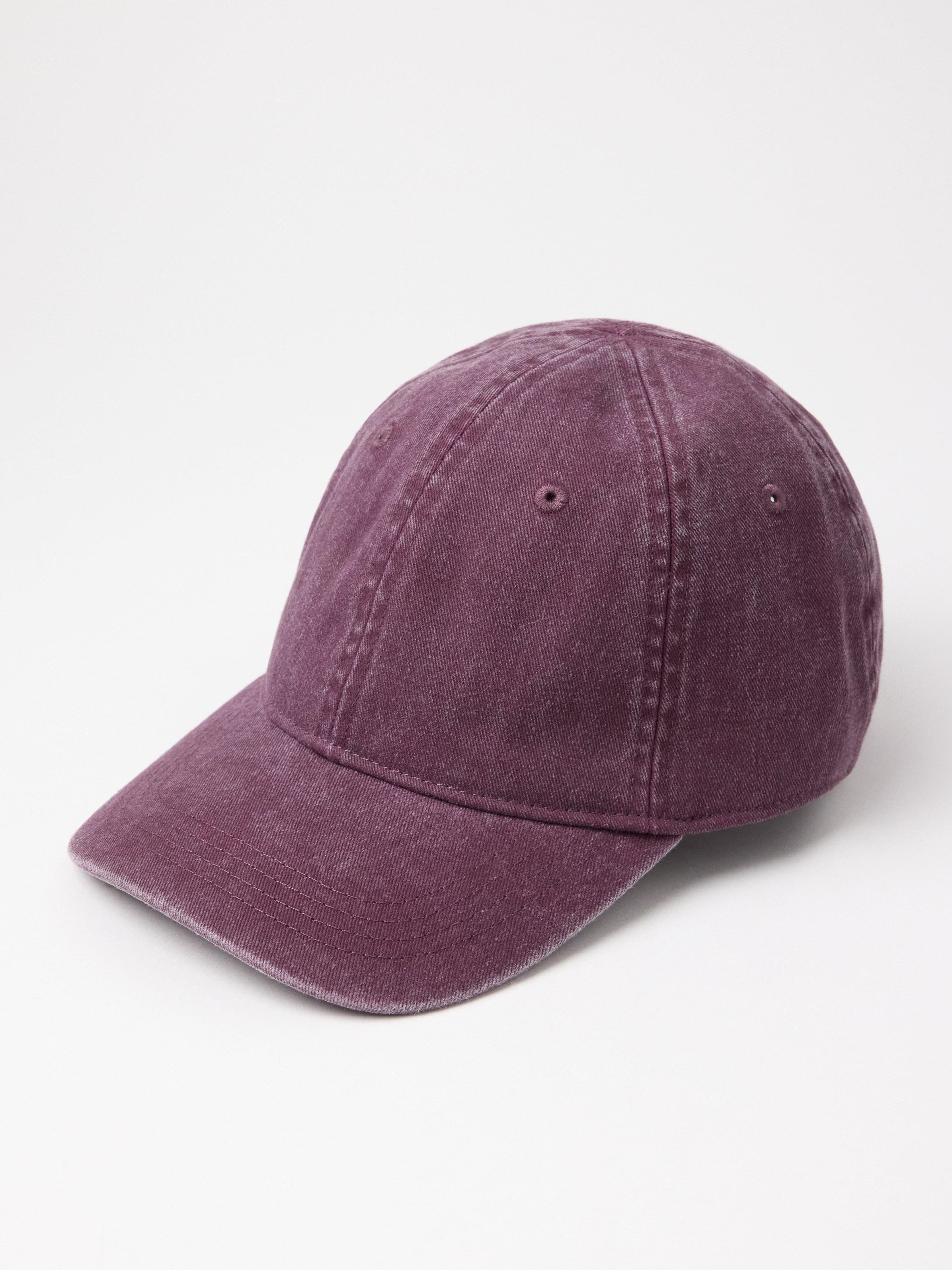 Caps