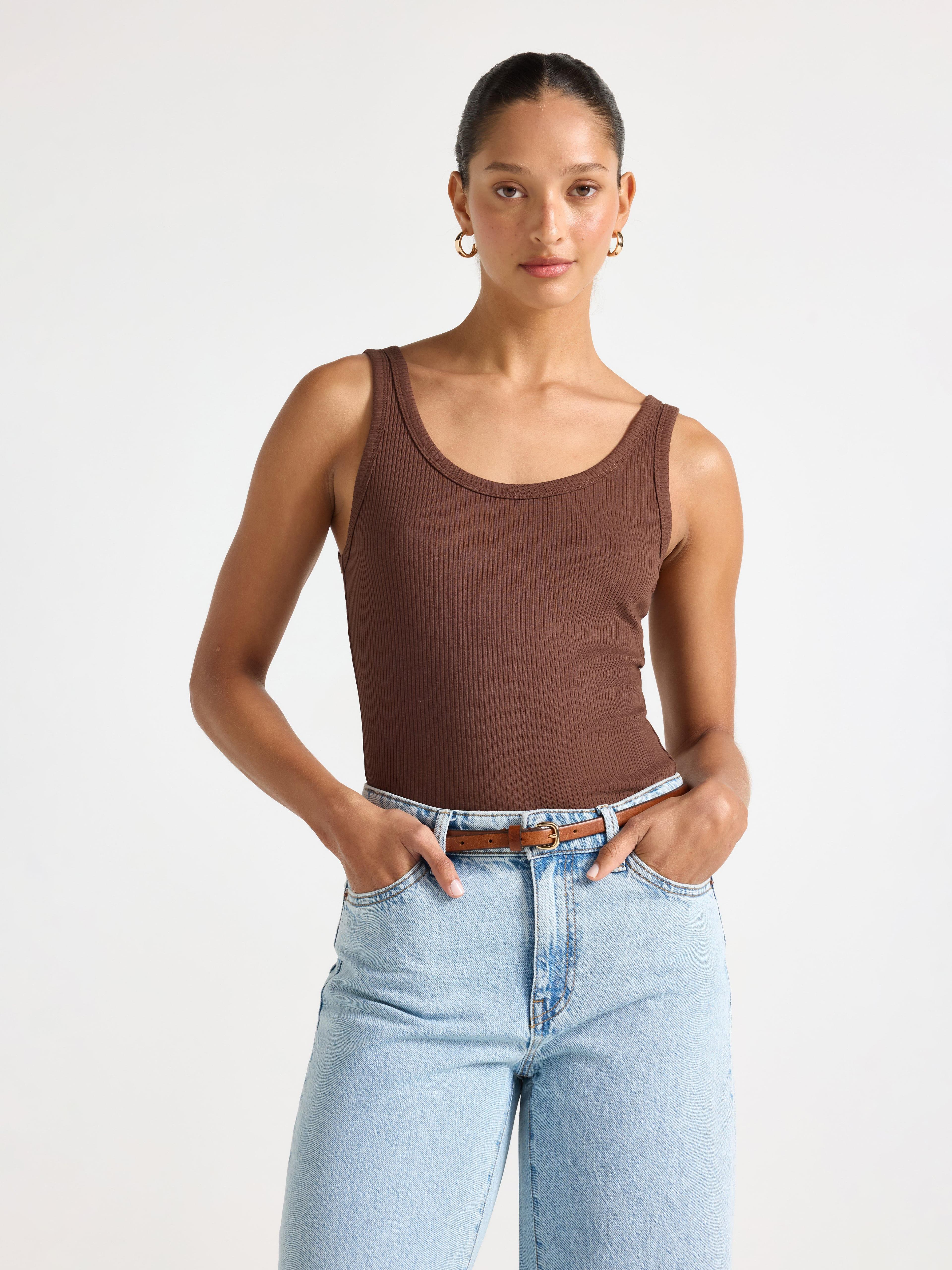 Ribbet tank topp