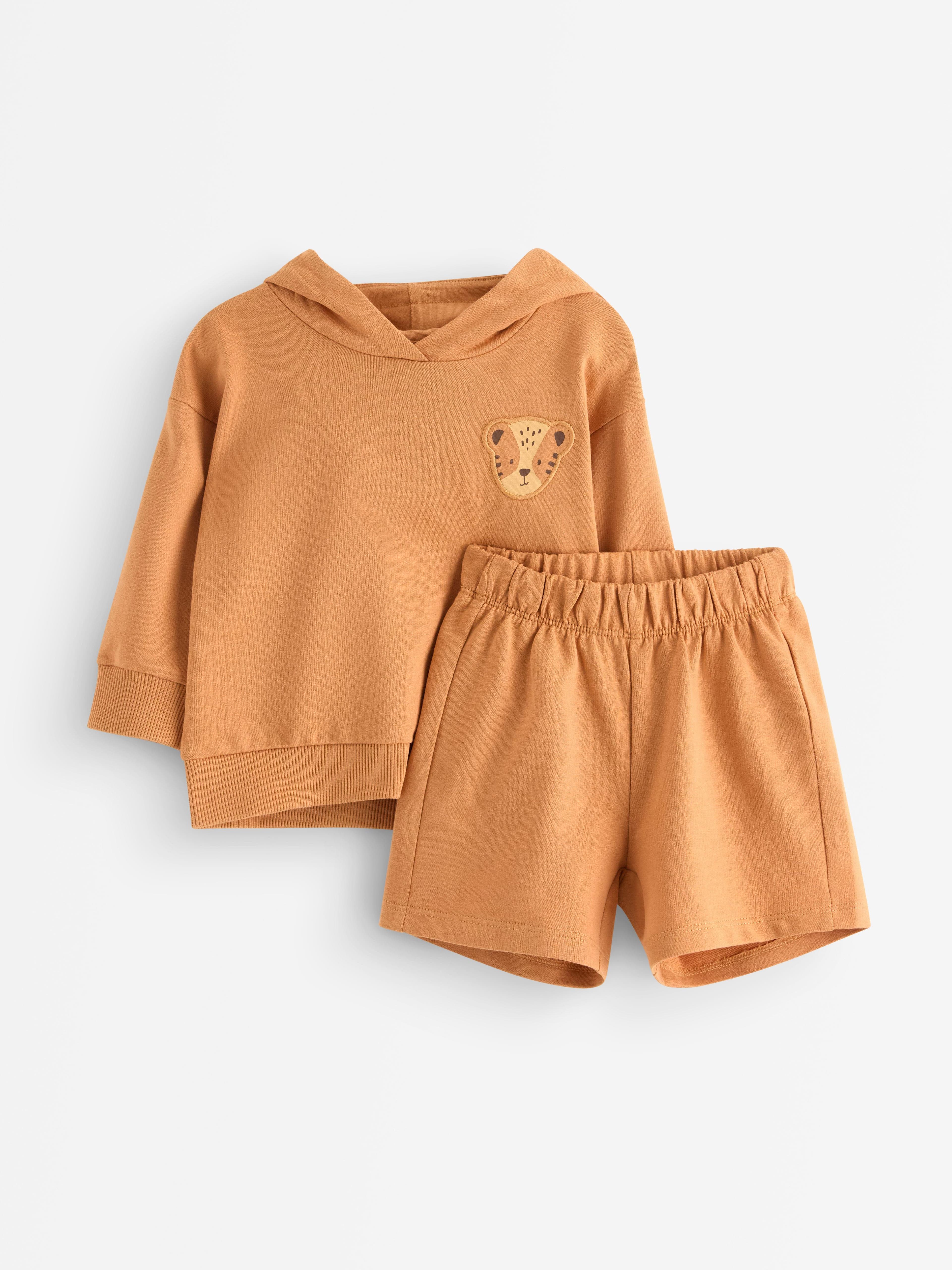Sett - Hettegenser og sweatshorts