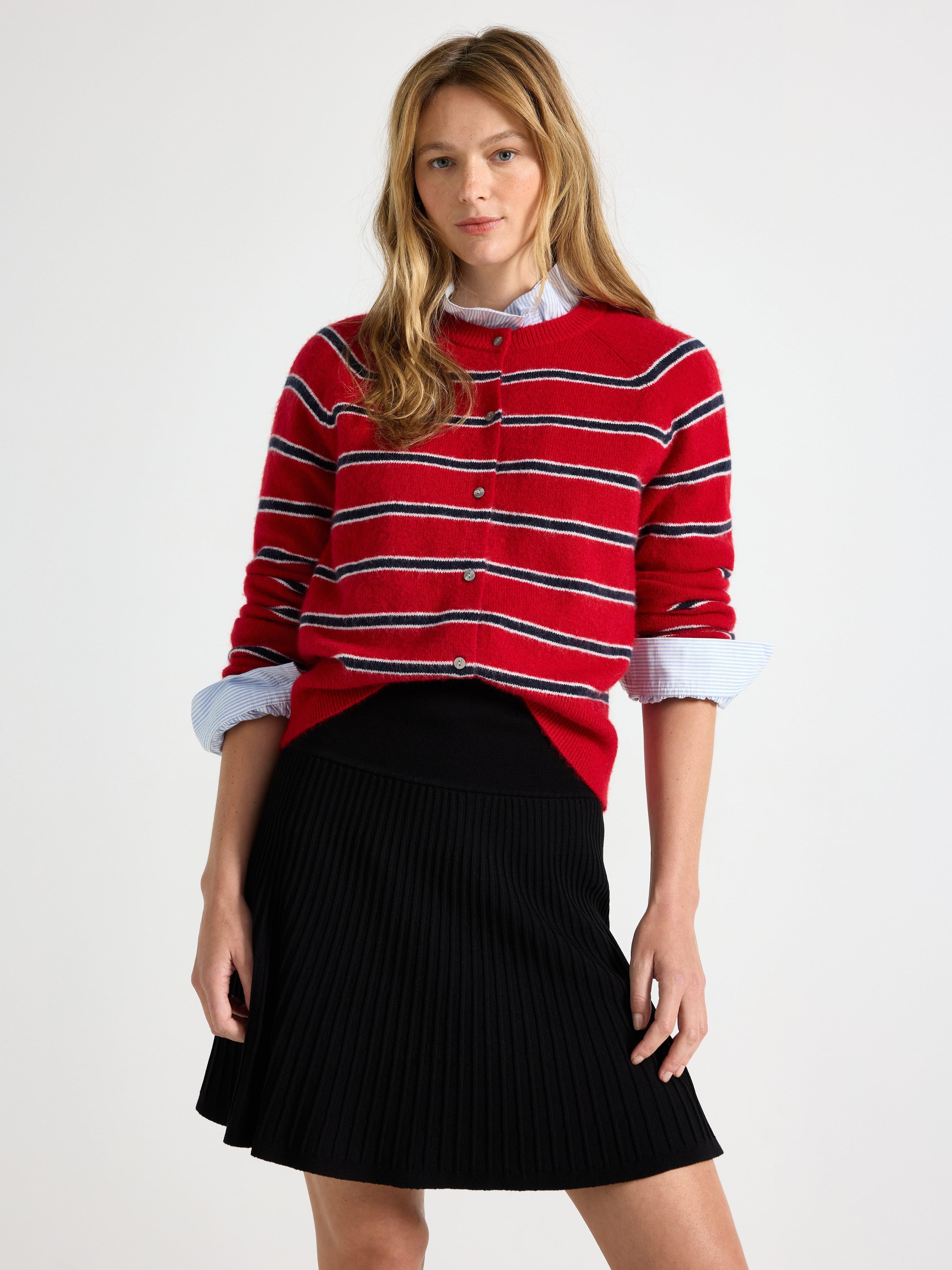 Finstrikket cardigan