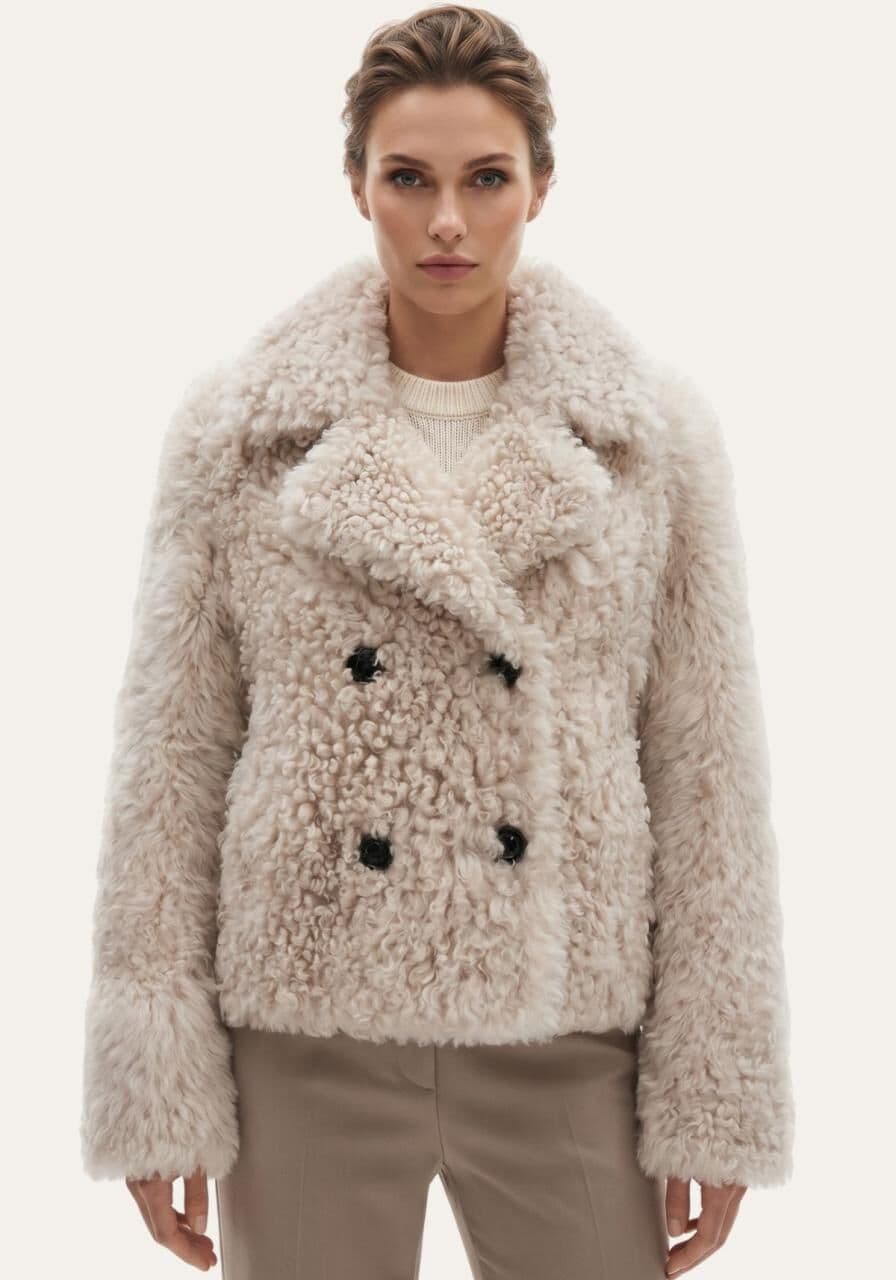 Curly Lammfelljacke in Creme-Beige Modell 1043 - Größe: M