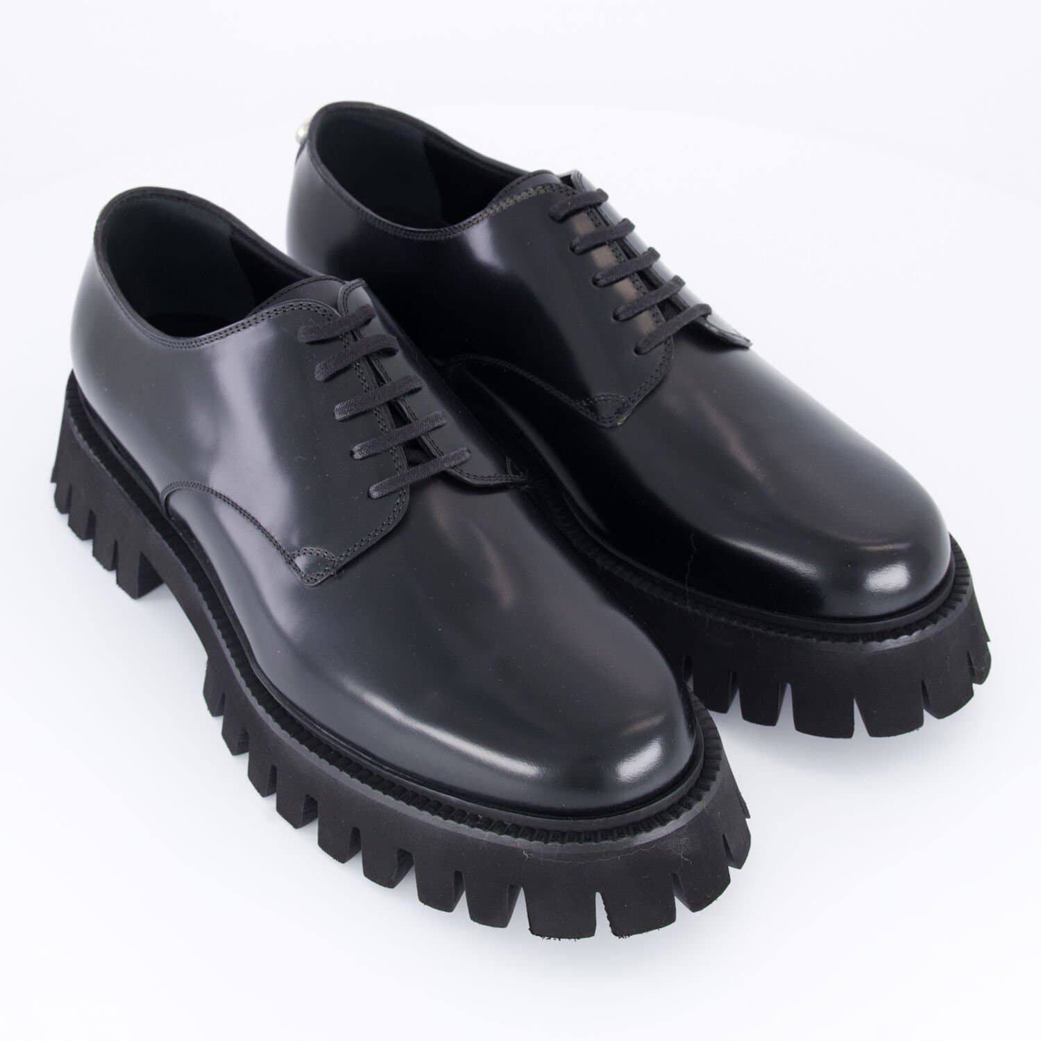 Gucci Men's Black Leather Millennial Ribot Derby Shoes UK Size 10 GG Tread Sole
