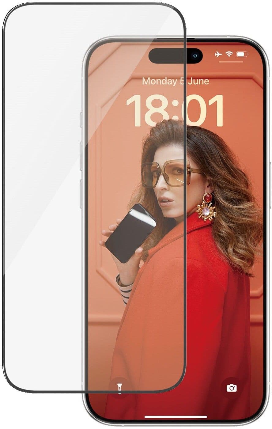 PanzerGlass Ultra-Wide Fit Skjermbeskytter (iPhone 15 Pro)