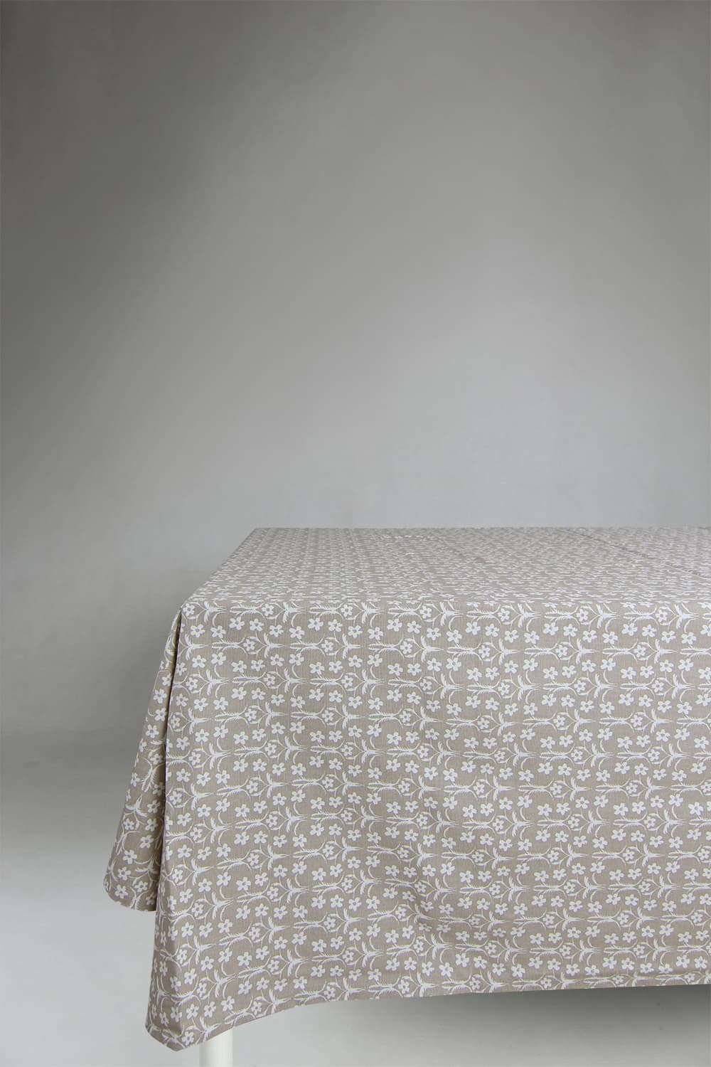 Dukar - Bomullsduk Ella (beige) (Størrelse: 140 x 250)