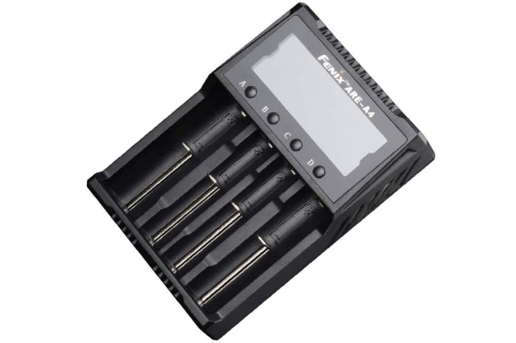 Fenix Lader for Li-ion 10440/14500/16340/18650/21700/26650, NIMH AA/AAA/C