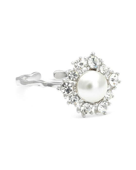 Emily Pearl Ring Ivory