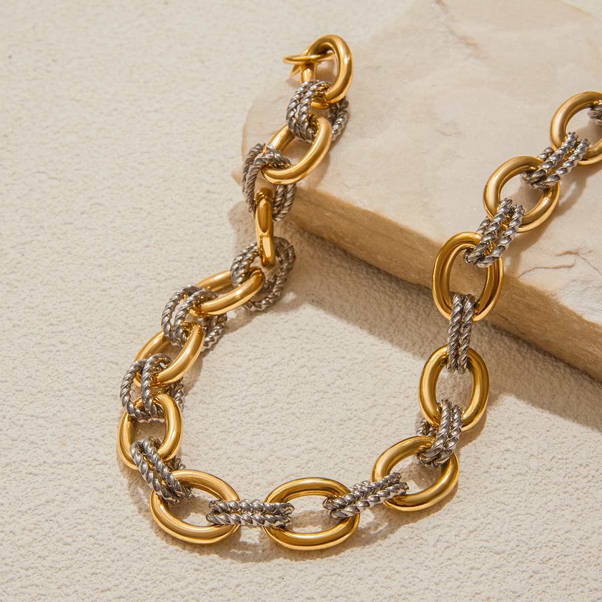 Céleste Necklace Adrienna 18K Gold
