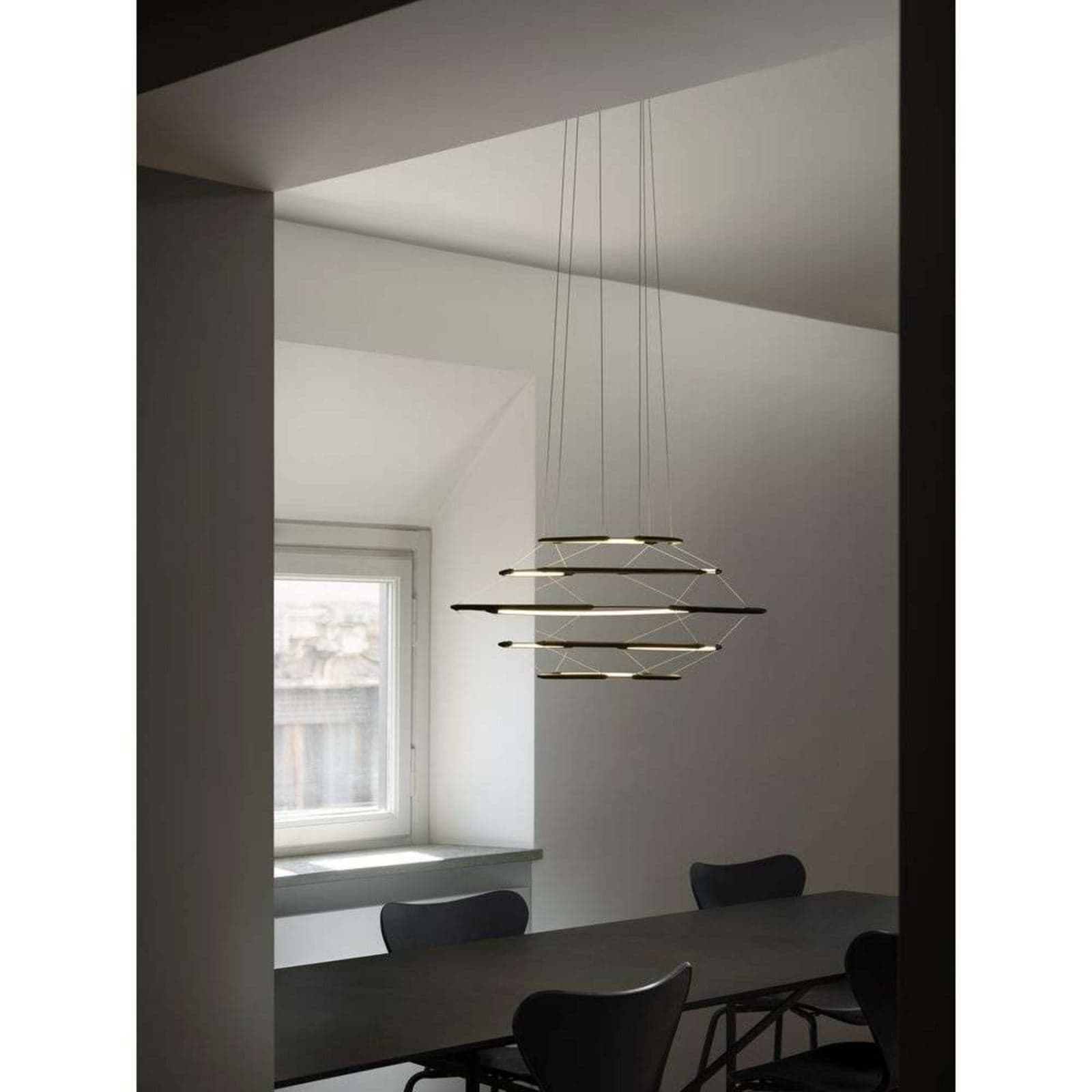 Drop 5 Pendel Satin Silver - Nemo Lighting - Spisestue - Plast - Ring