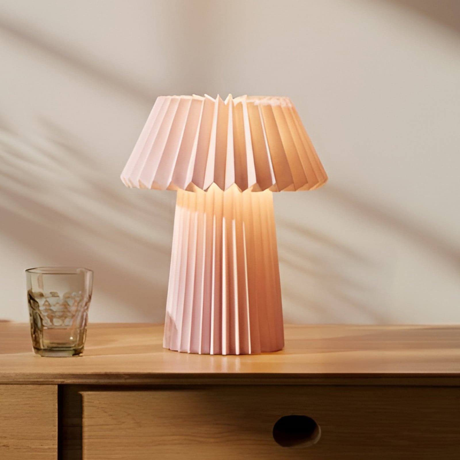 Magali Bordlampe Lys rosa - Lindby - Stue - Papir / kartong - Med skjerm