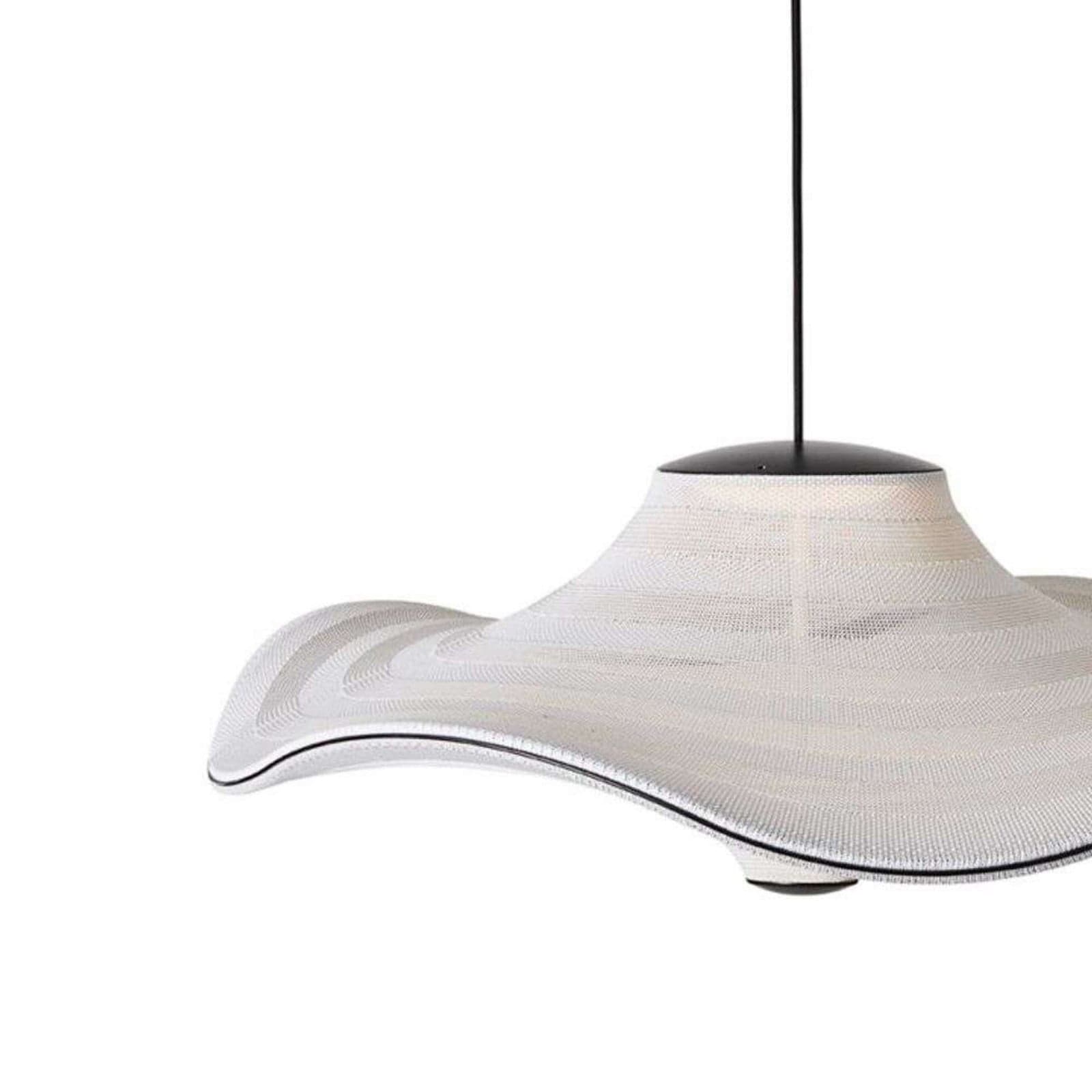 Flying Ø78 LED Pendel Ivory White - Made By Hand - Soverom - Stoff / Tekstil