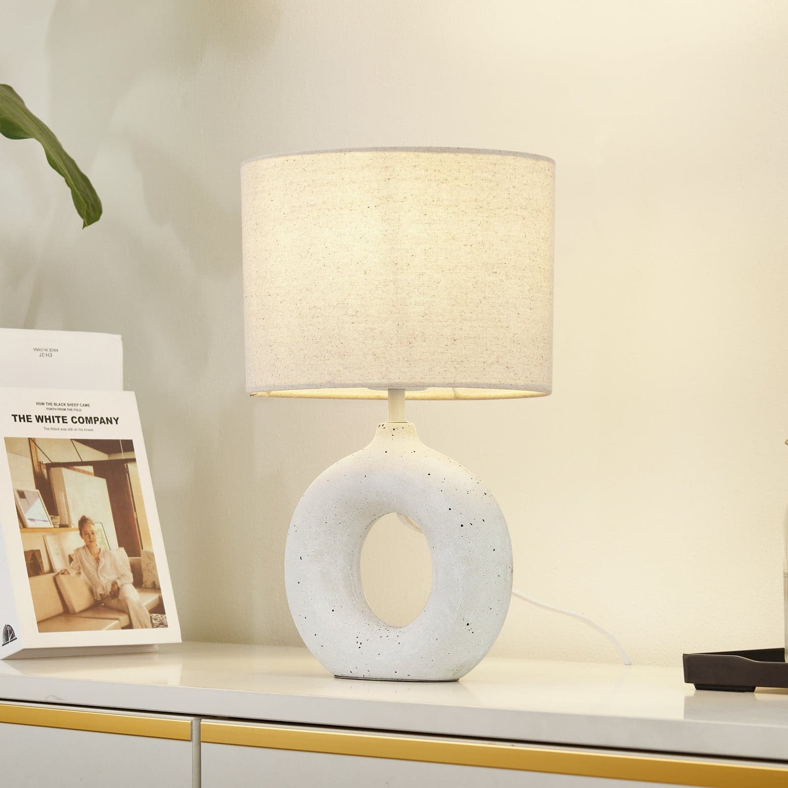 Kody Bordlampe Beige - Lindby - Stue - Moderne - Stoff / Tekstil - Med skjerm