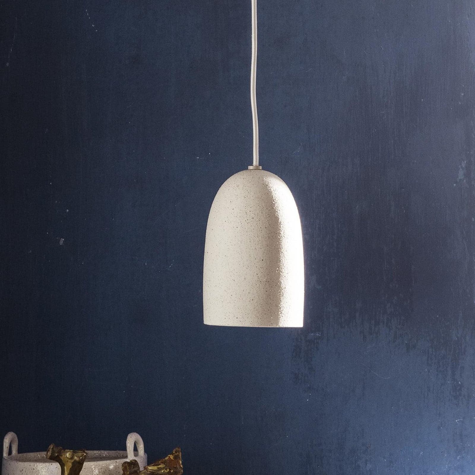 Speckle Pendel Small Off-White - Ferm Living - Stue - Design - Keramikk - Med en lyskilde