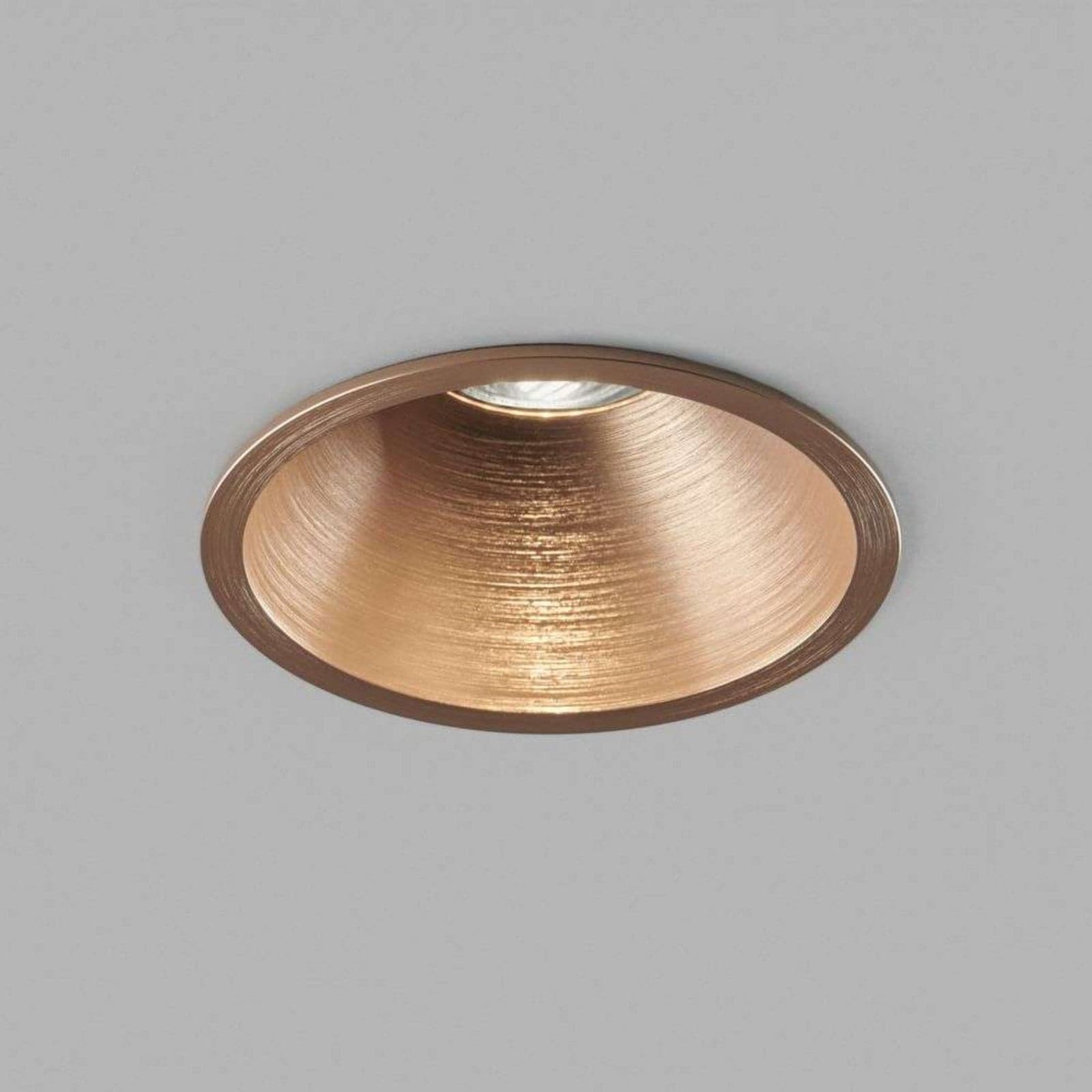 Curve II innfelt spot Ø 110 cm IP54 CCT, bronse - LIGHT-POINT - Stue - Aluminium