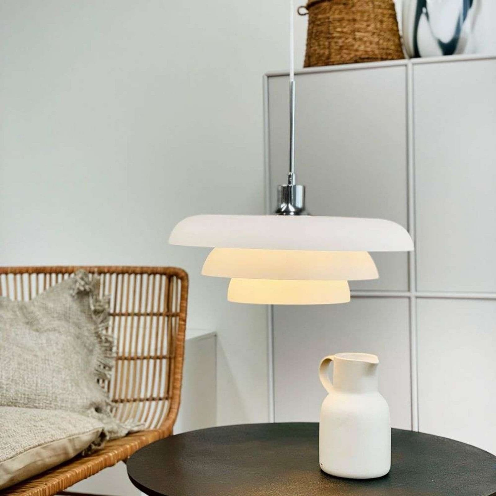 Ava pendellampe, Ø40 cm, hvit, opalglass - Dyberg Larsen - Stue - Moderne - Med en lyskilde