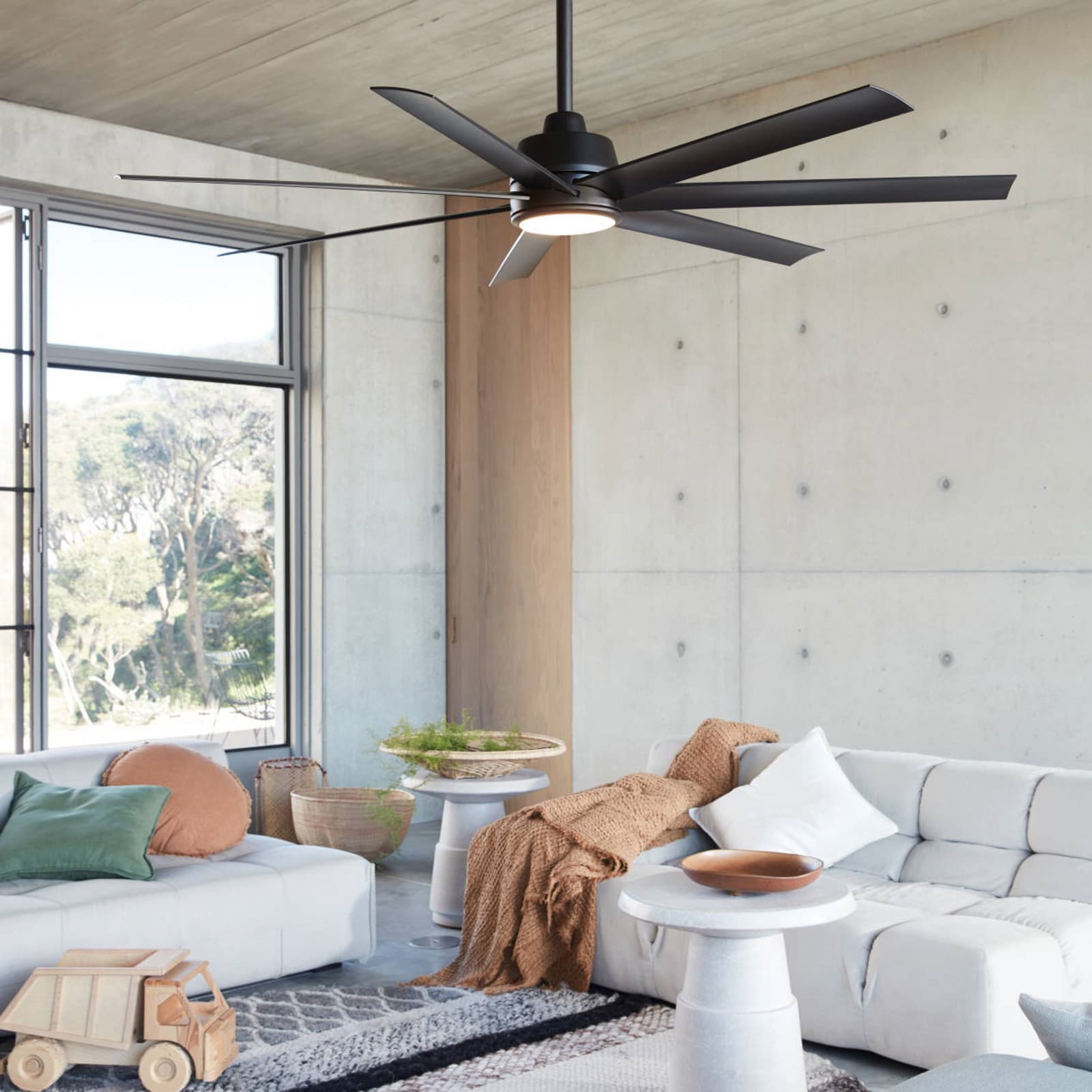 Atlanta takvifte med lys, svart, stillegående – Beacon Beacon Lighting - Stue - Moderne - Plast