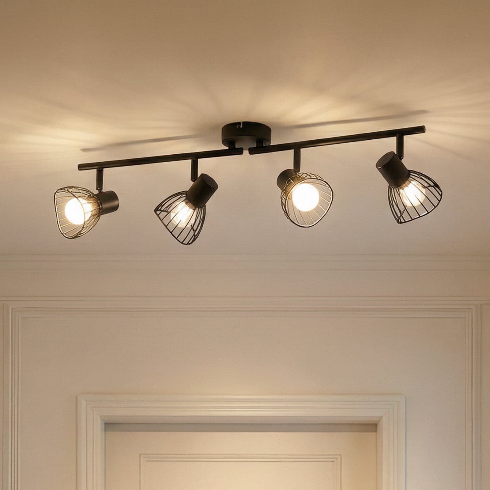 Piena 4 Taklampe Svart - Lindby - Spisestue - Moderne - Metall - Med flere lyskilder