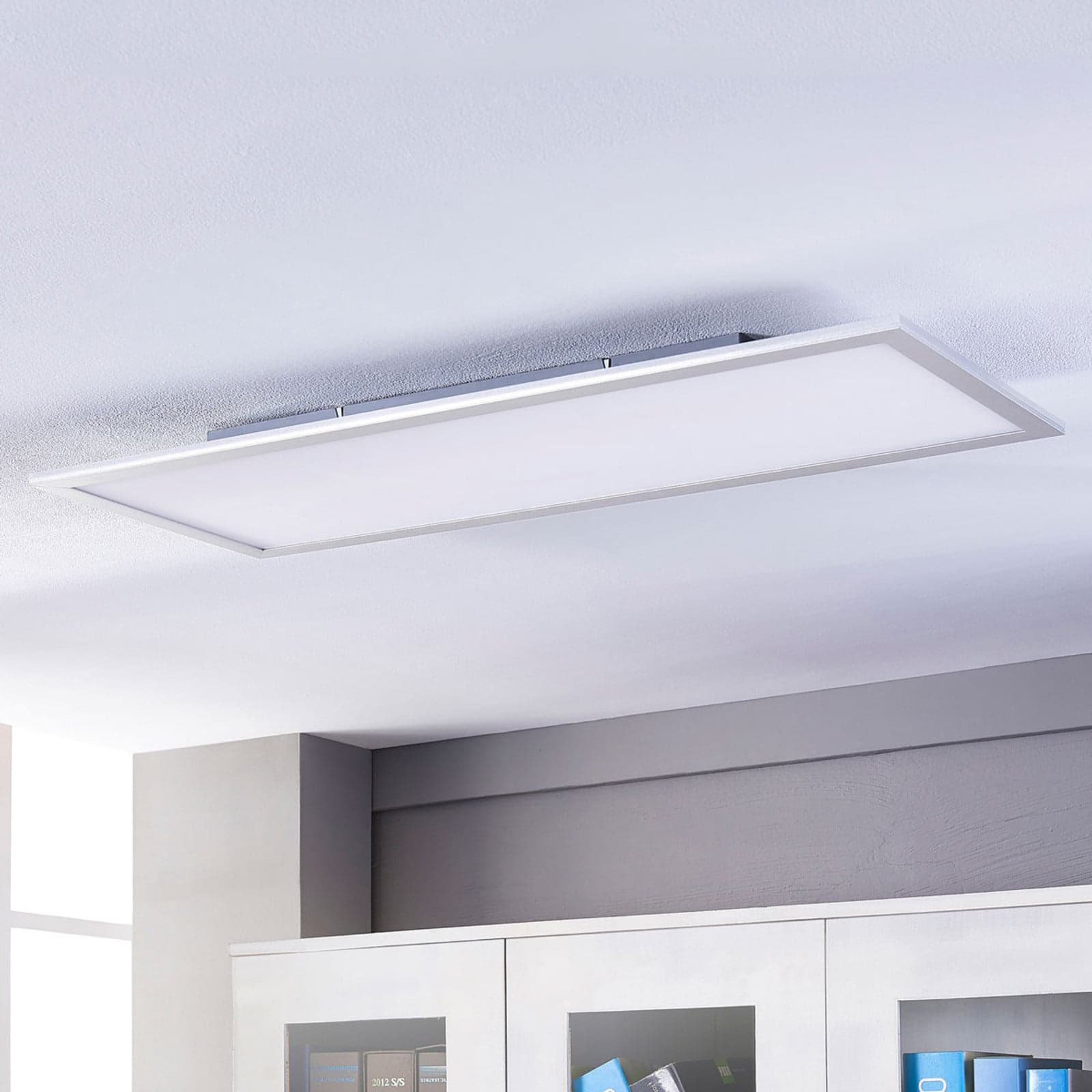 Livel LED Taklampe 4.000K 120x30 White/Silver - Lindby - Kjøkken - Moderne - Plast - Kantet