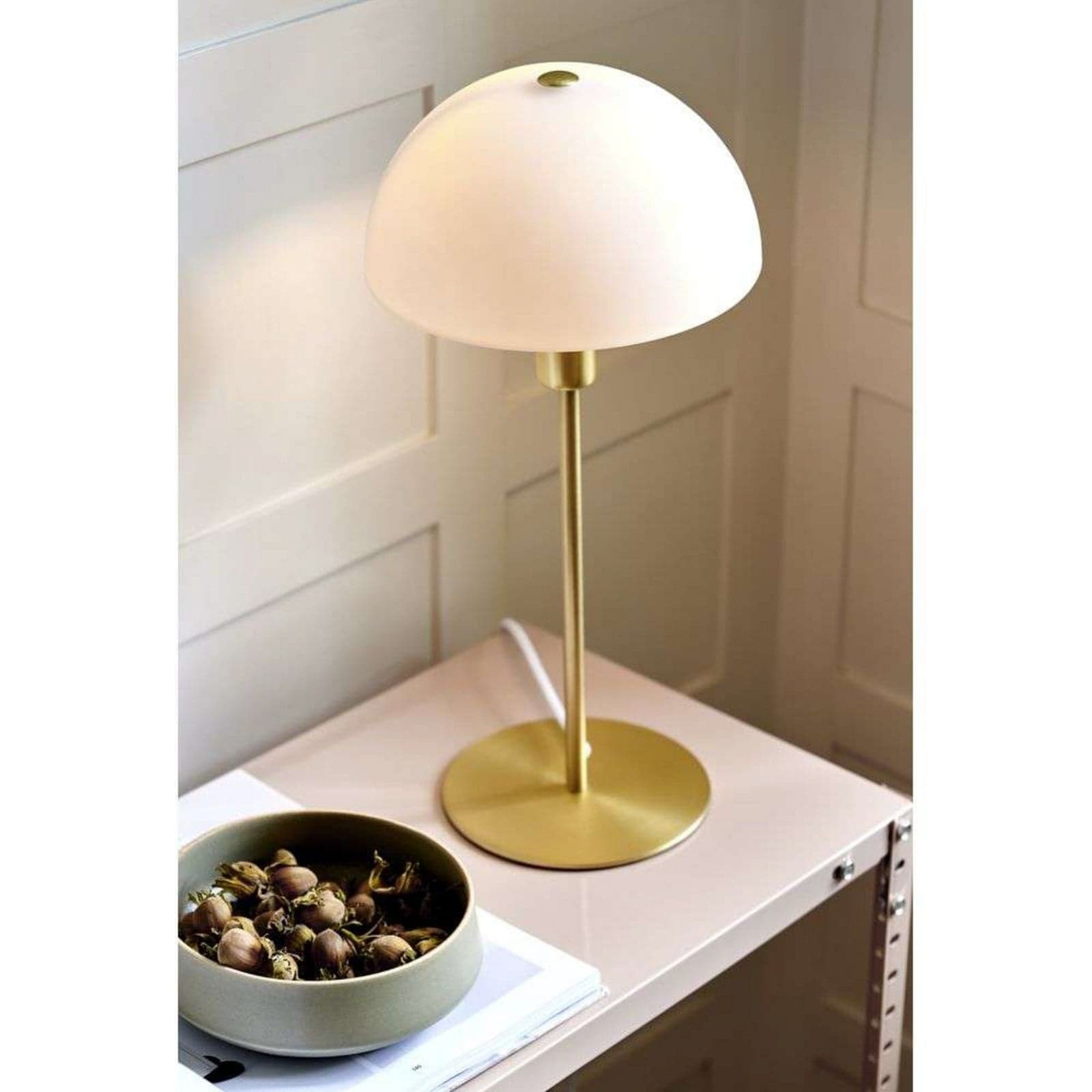 Ellen 20 Bordlampe Opal/Brass - Nordlux - Stue - Metall