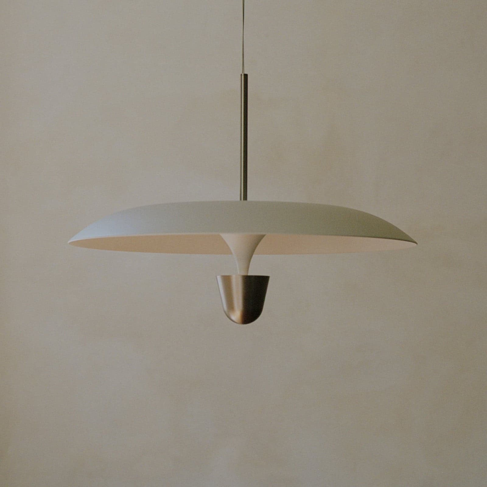 Kantarell LED-pendellampe, Ø 55 cm, nikkel – New Works - Spisestue - Design - Metall - Med en lyskilde