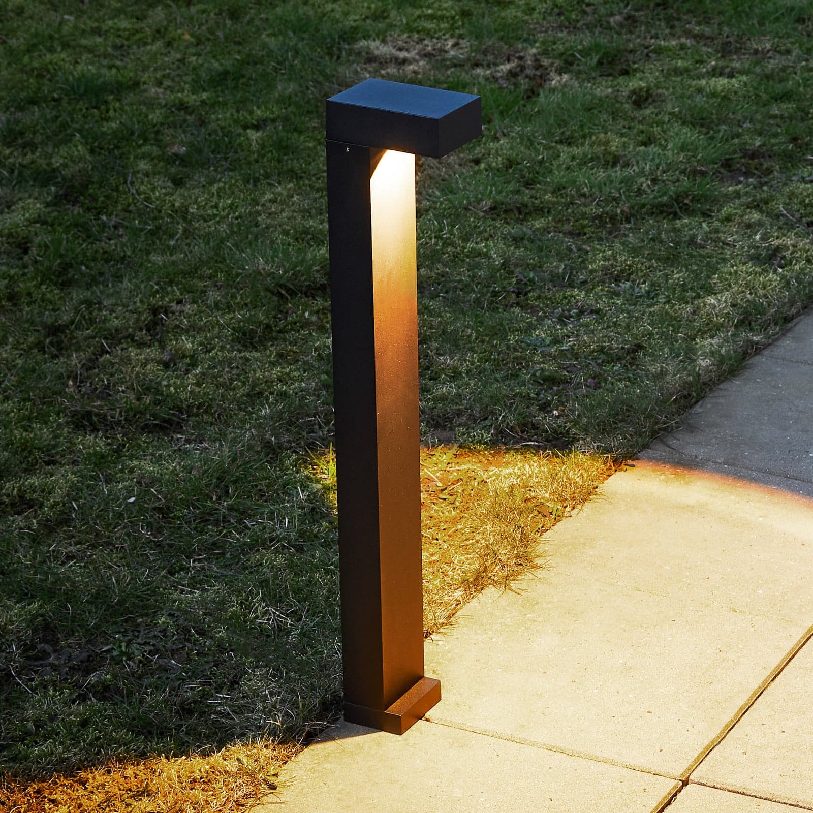Arn LED-gatelampe, corten, høyde 70 cm, aluminium – LOOM DESIGN - Moderne - Metall - Kantet