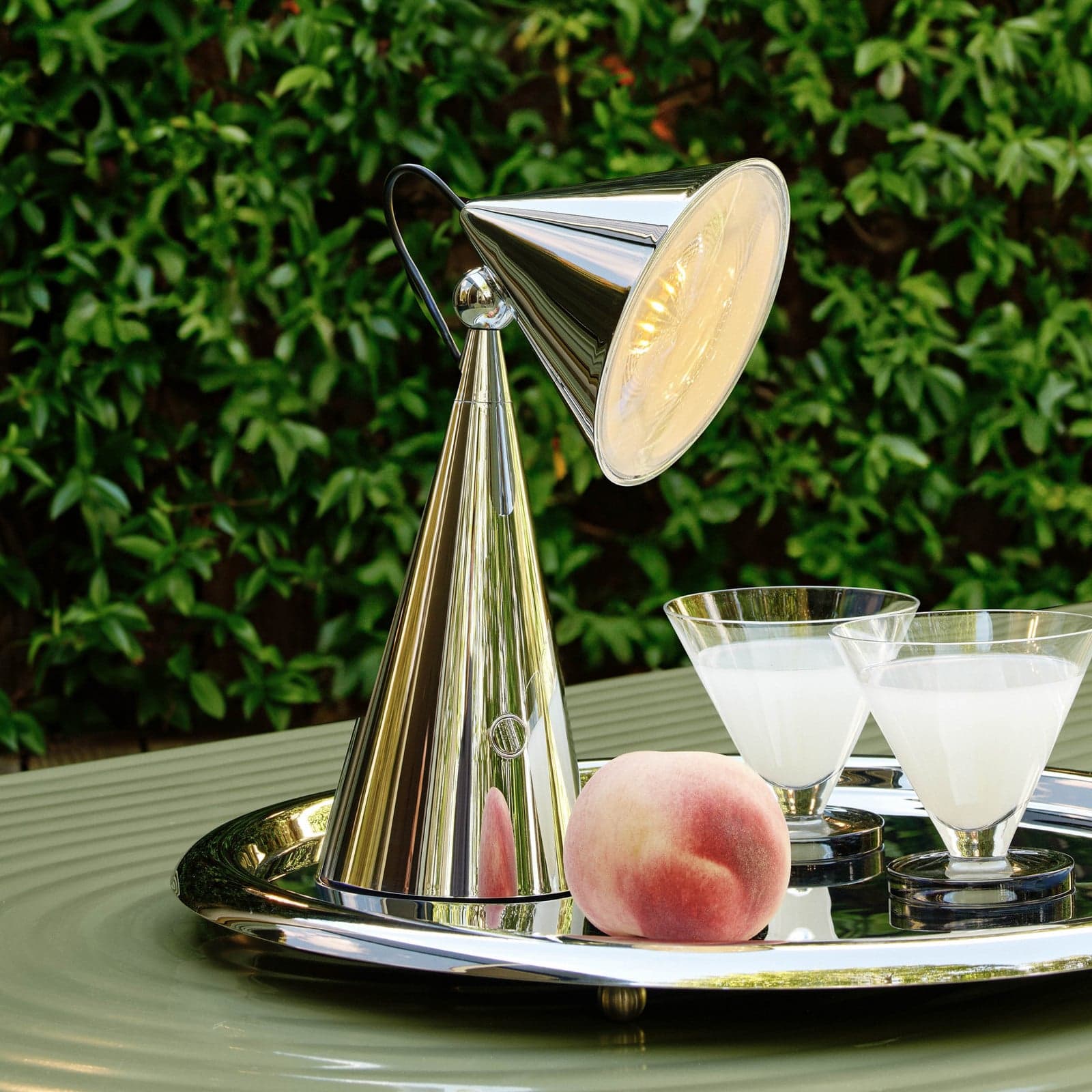 Pose Portable bordlampe Silver - Tom Dixon - Stue - Design - Plast - Med en lyskilde