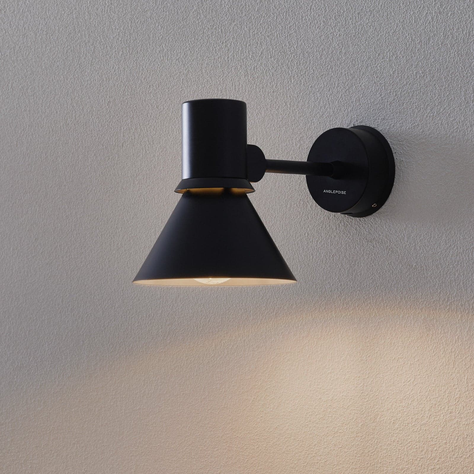 Type 80 vegglampe Matt Black - Anglepoise Type 80 W1 - Stue - Design - Metall - Med en lyskilde