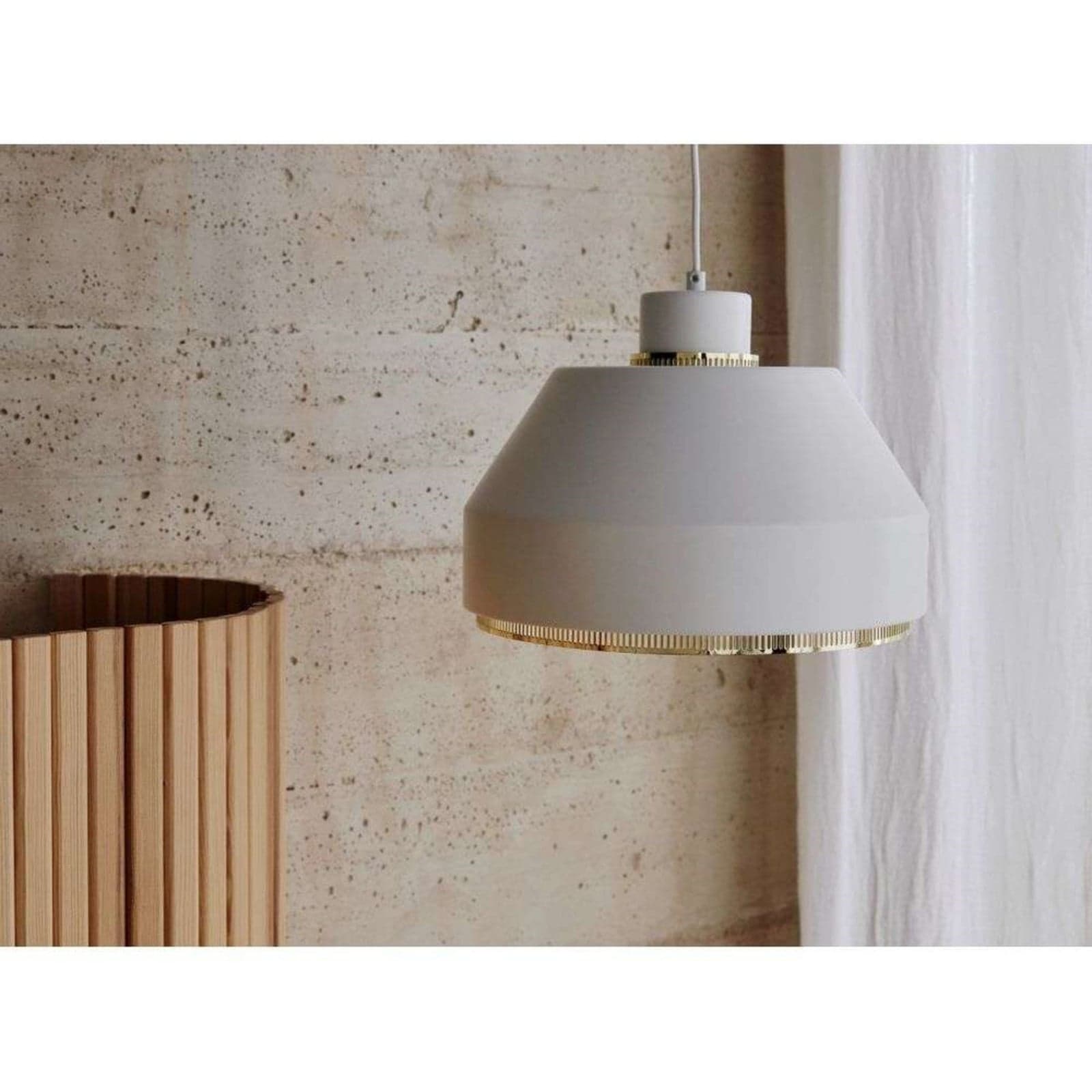 AMA500 Pendel White/Brass - Artek - Spisestue - Metall