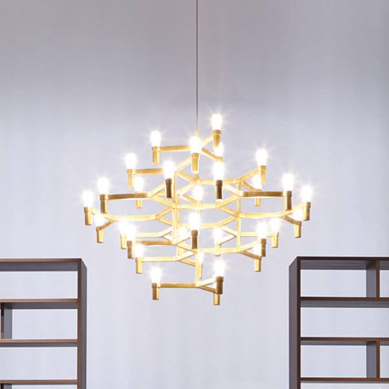 Crown Major hengelampe 30-flg. gulllakkert - Nemo Nemo Lighting - Stue - Moderne - Metall - Med flere lyskilder