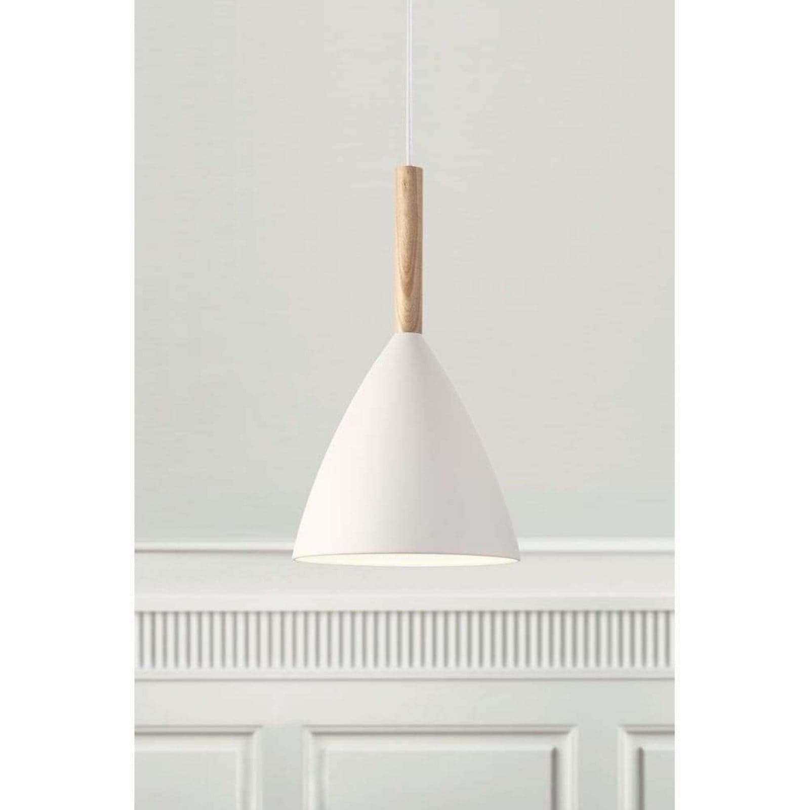 PURE 20 pendellampe, hvit med asketre – DFTP DFTP by Nordlux - Metall