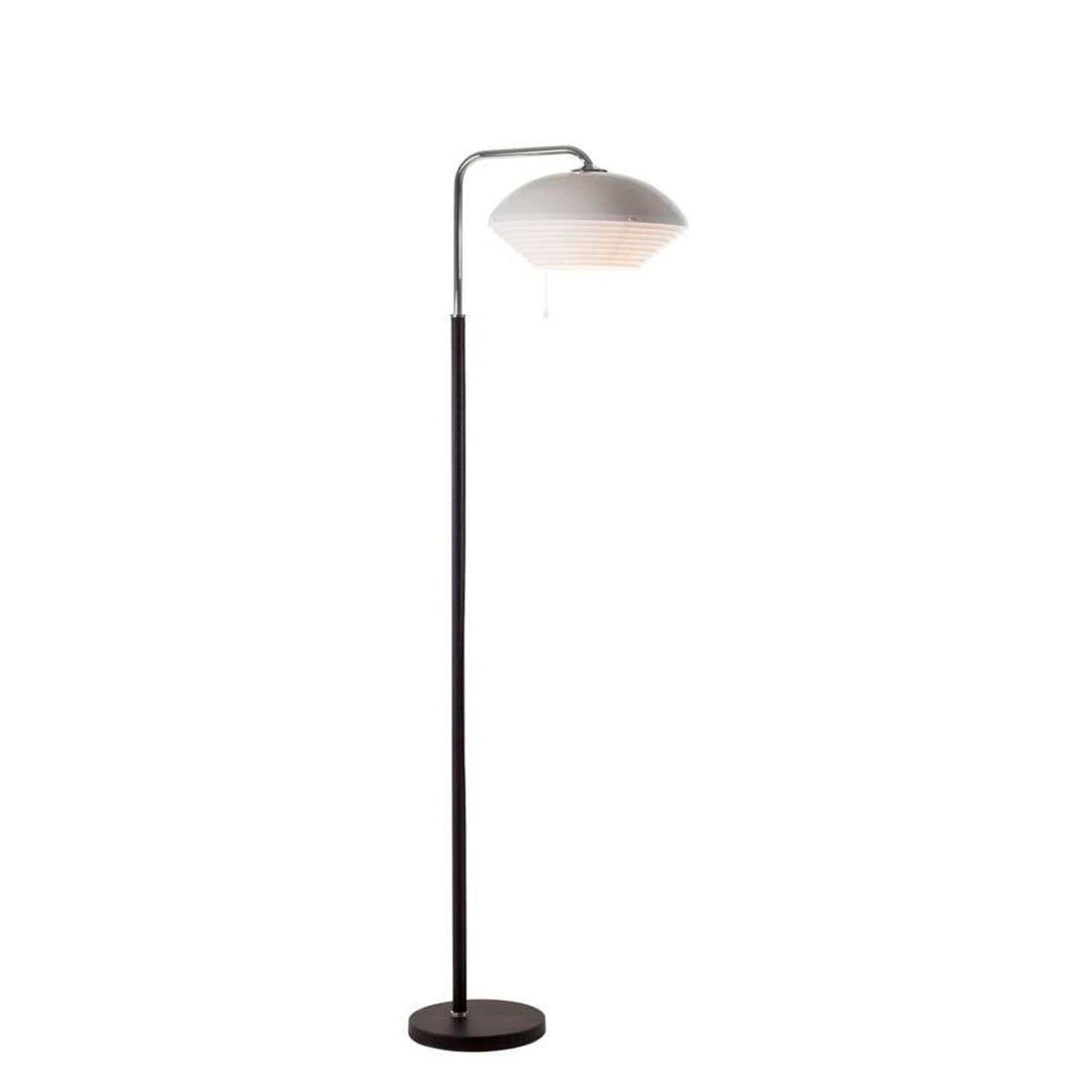 A811 Gulvlampe i nikkelbelagt messing – Artek - Stue - Metall