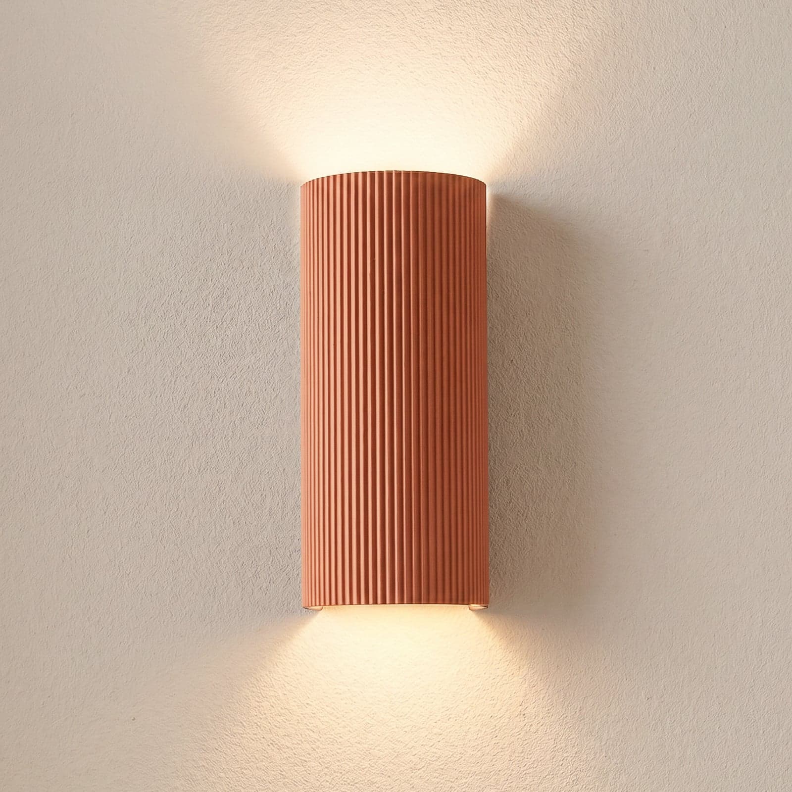 Colja vegglampe, gips, høyde 30,5 cm, terrakotta, rund – Lindby - Stue - Moderne - Gips / Leire - Sylinder