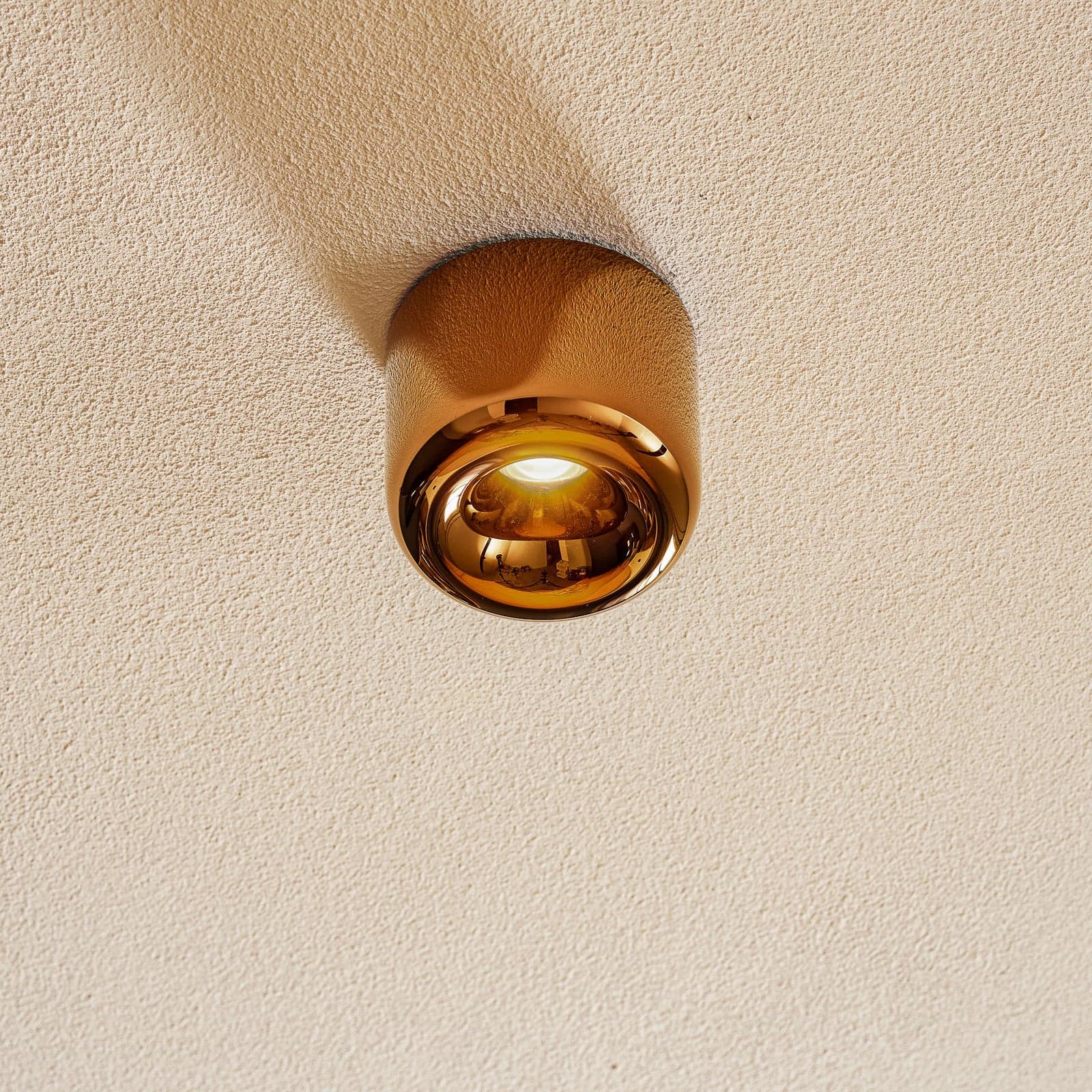 Cavity LED Taklampe S Bronze - Serien Lighting Cavity Ceiling S - Stue - Design - Metall - Rund