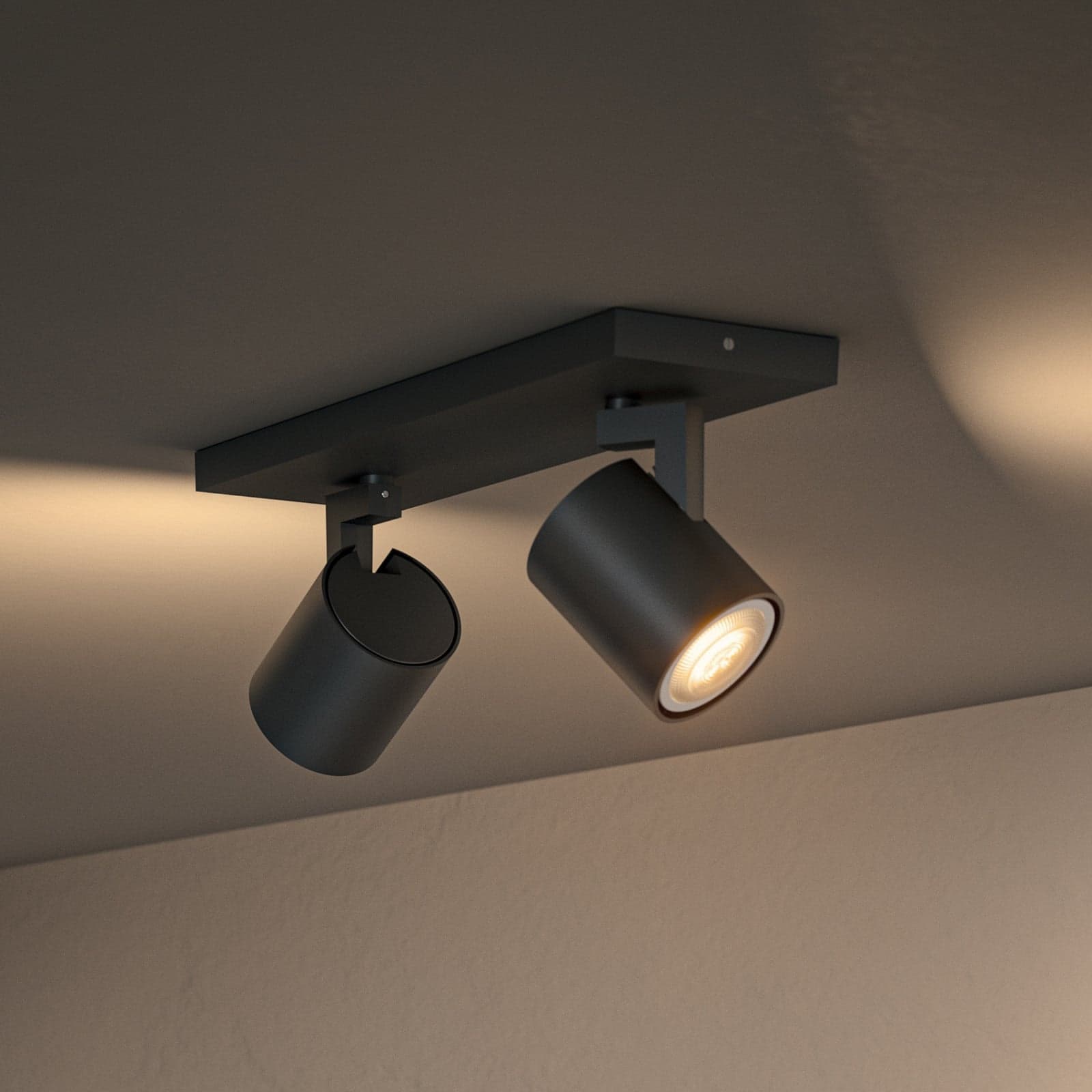 Runner Hue Bar/Tube 2x4,2W White Amb. Black - Philips Hue Philips Hue Runner - Stue - Moderne - Aluminium - Med flere lyskilder
