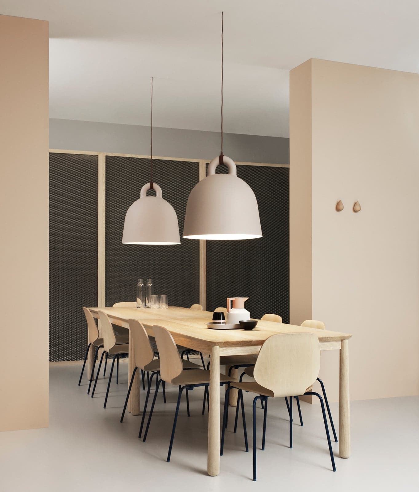 Bell Pendel Large Hvit - Normann Copenhagen - Stue - Aluminium