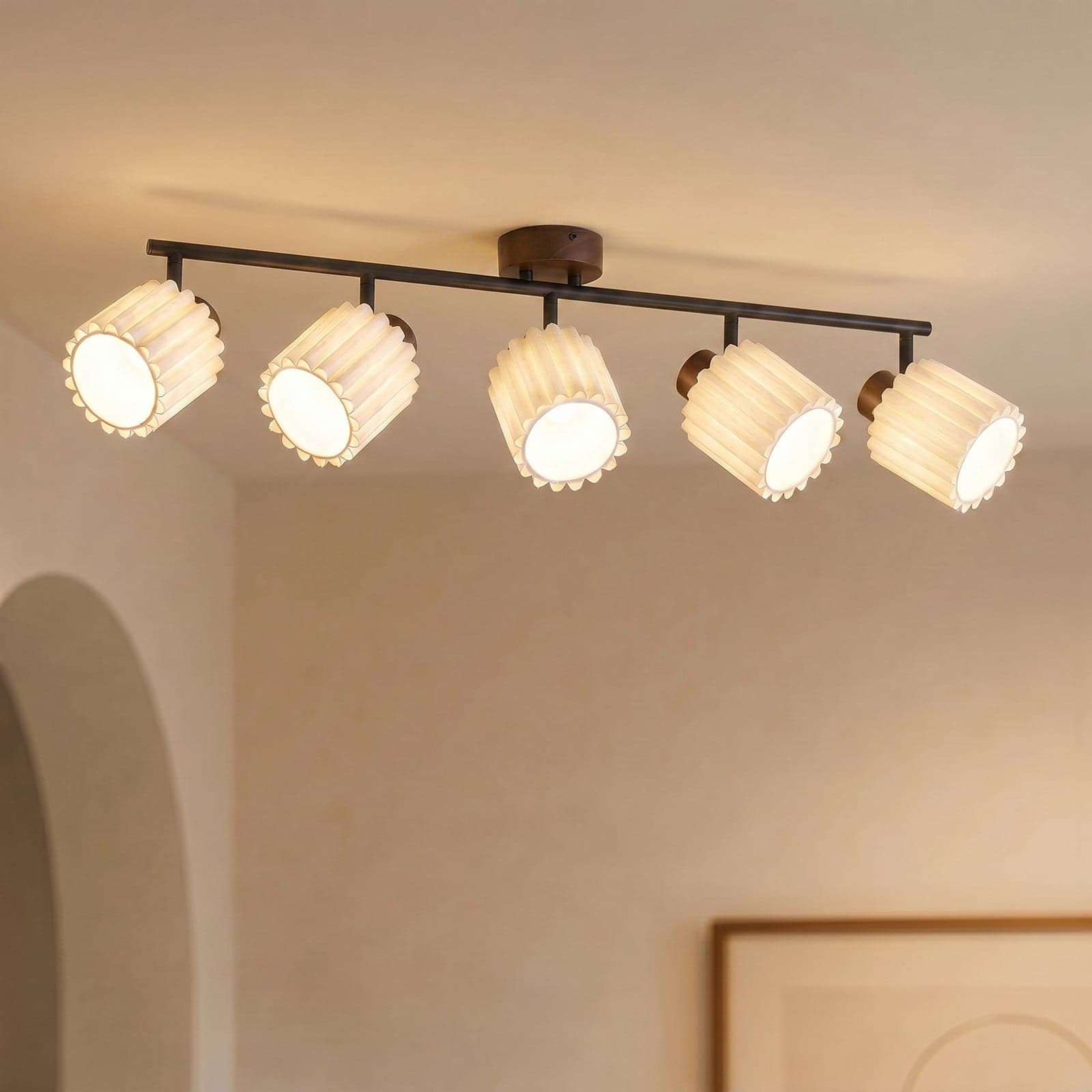 Shiloh downlight, valnøtt/beige, 5 lyskilder, valnøttre – Lindby - Stue - Moderne - Stoff / Tekstil - Med flere lyskilder