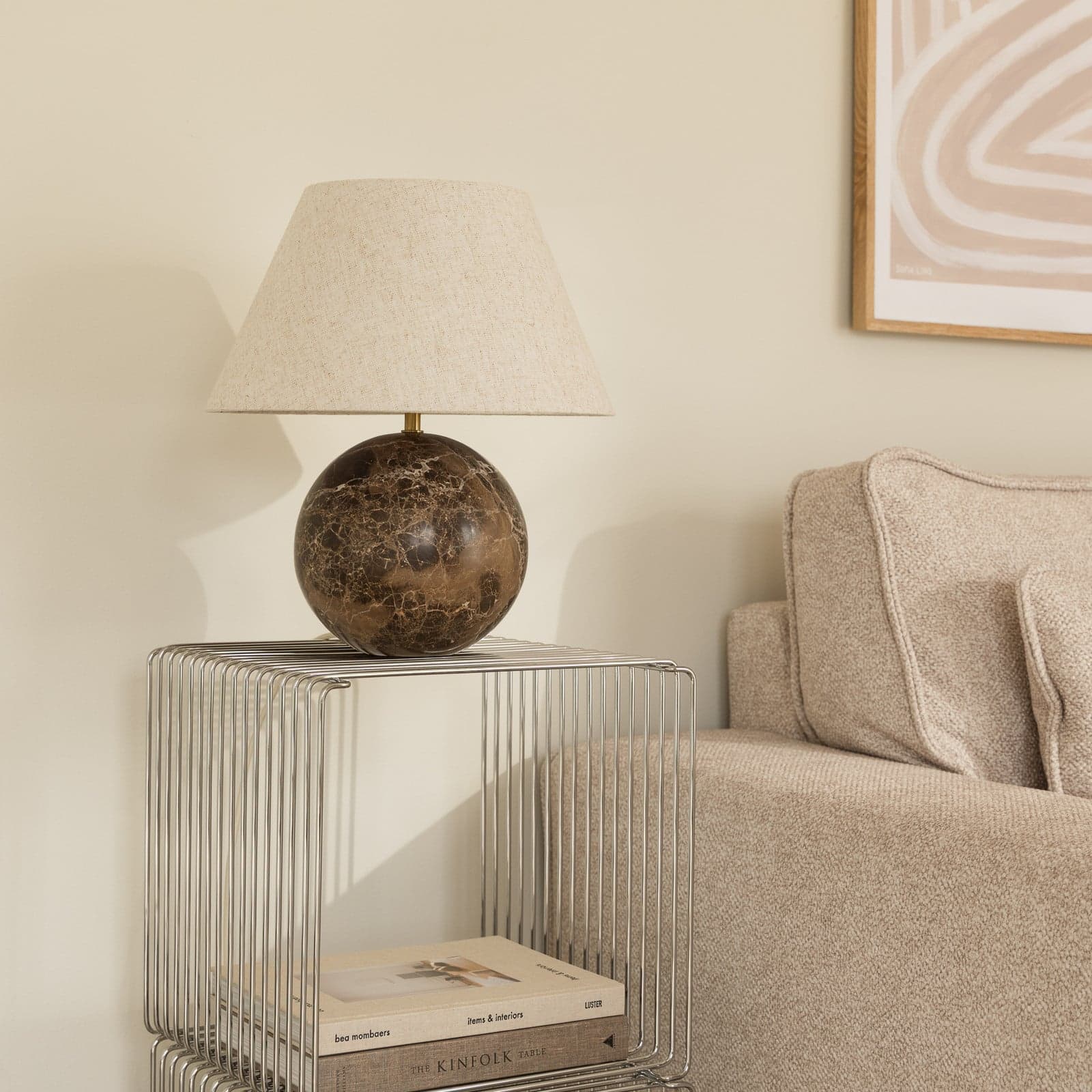 Castello 35 bordlampe brun lin - Globen Lighting - Stue - Design - Stoff / Tekstil - Med en lyskilde