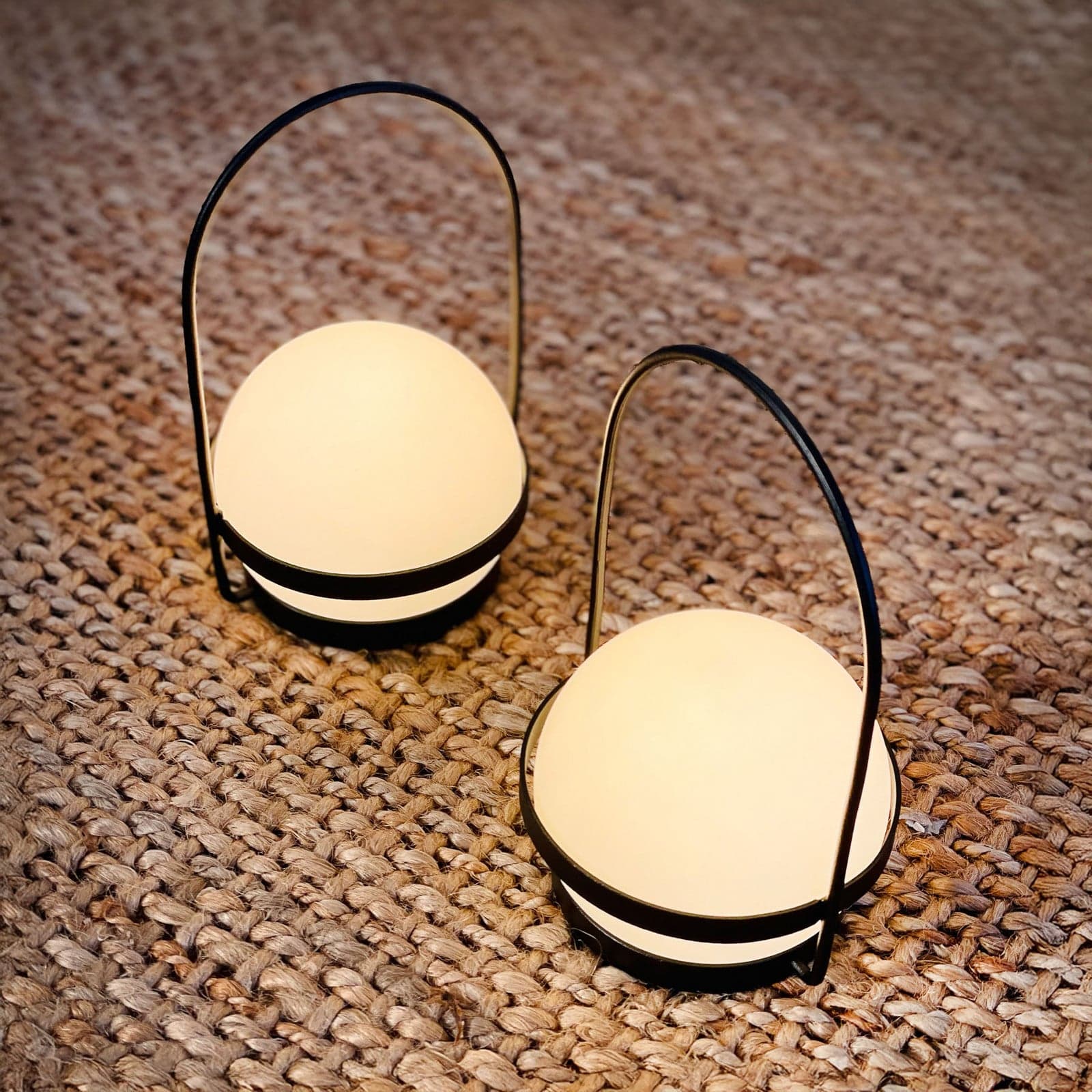 Summer LED-lykt, 2 stk, svart - Dyberg Larsen - Terrasse - Moderne - Metall - Kule