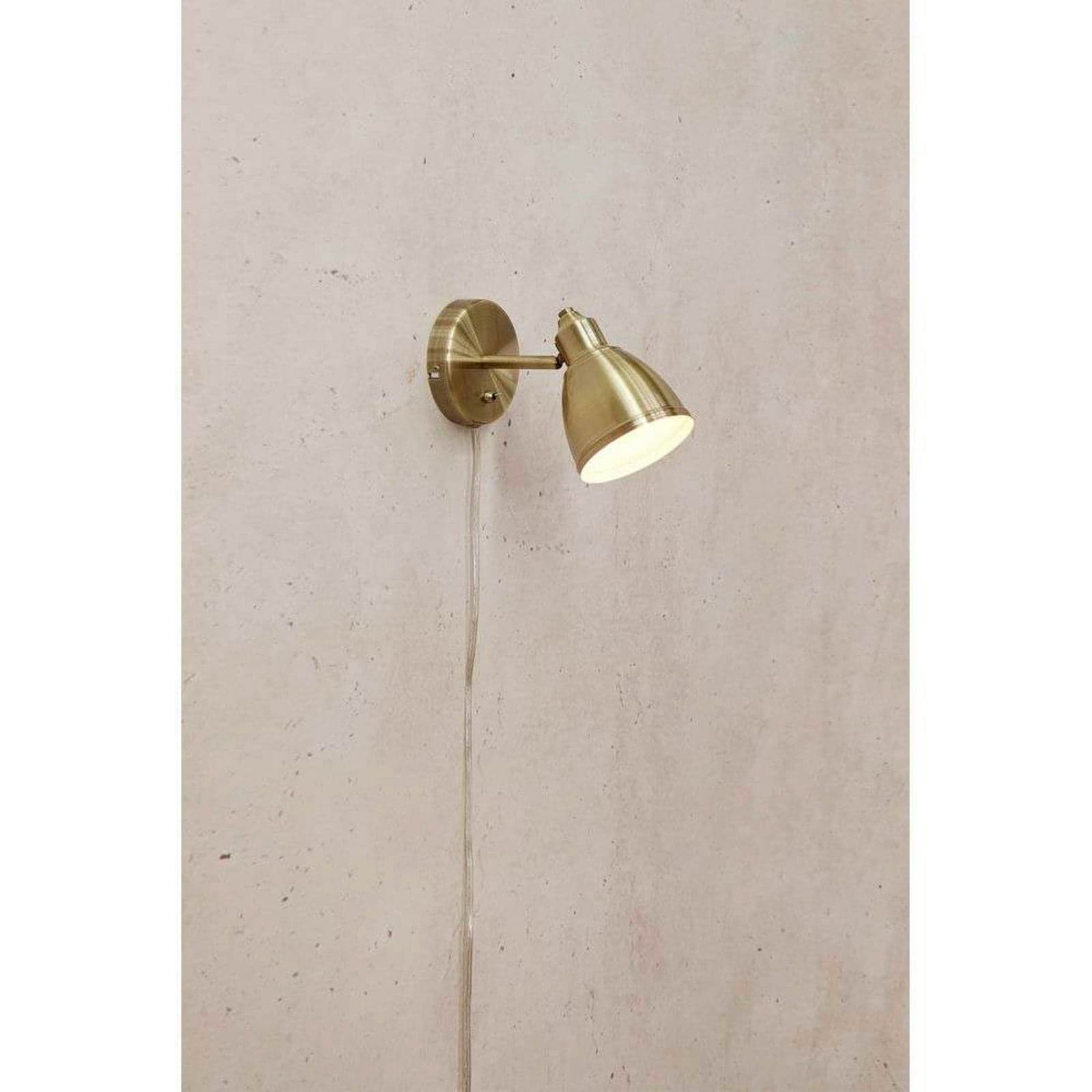 Story Vegglampe Antique Brass - Markslöjd - Stue - Metall