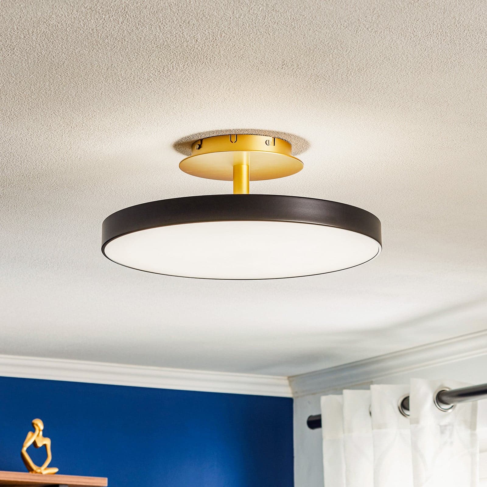 Asteria Up Taklampe Medium Black - UMAGE Asteria Up Medium - Stue - Design - Metall - Med avstand