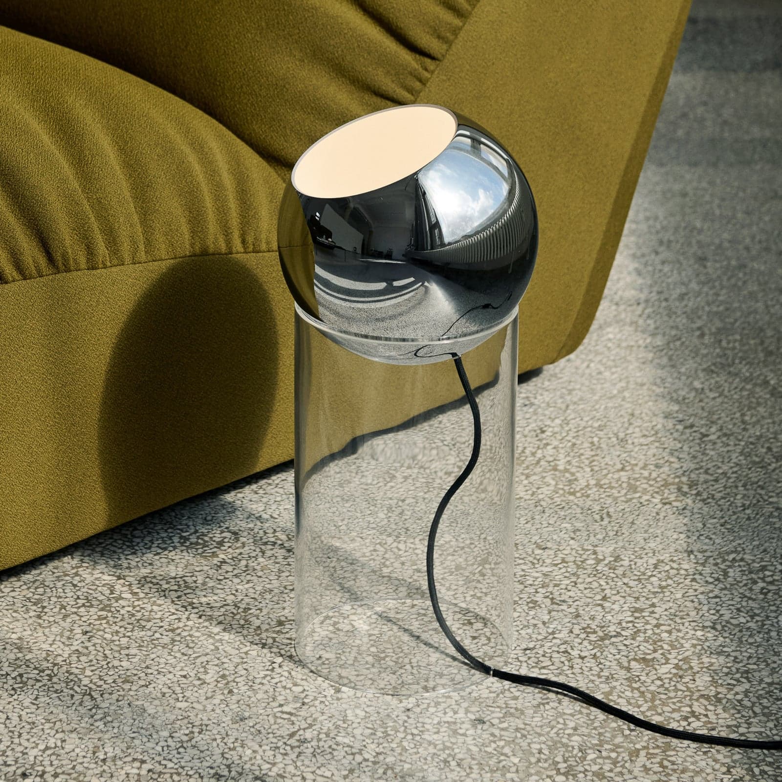 Topan VP14 gulvlampe kromfarget E27 - &Tradition - Stue - Design - Aluminium - Med en lyskilde