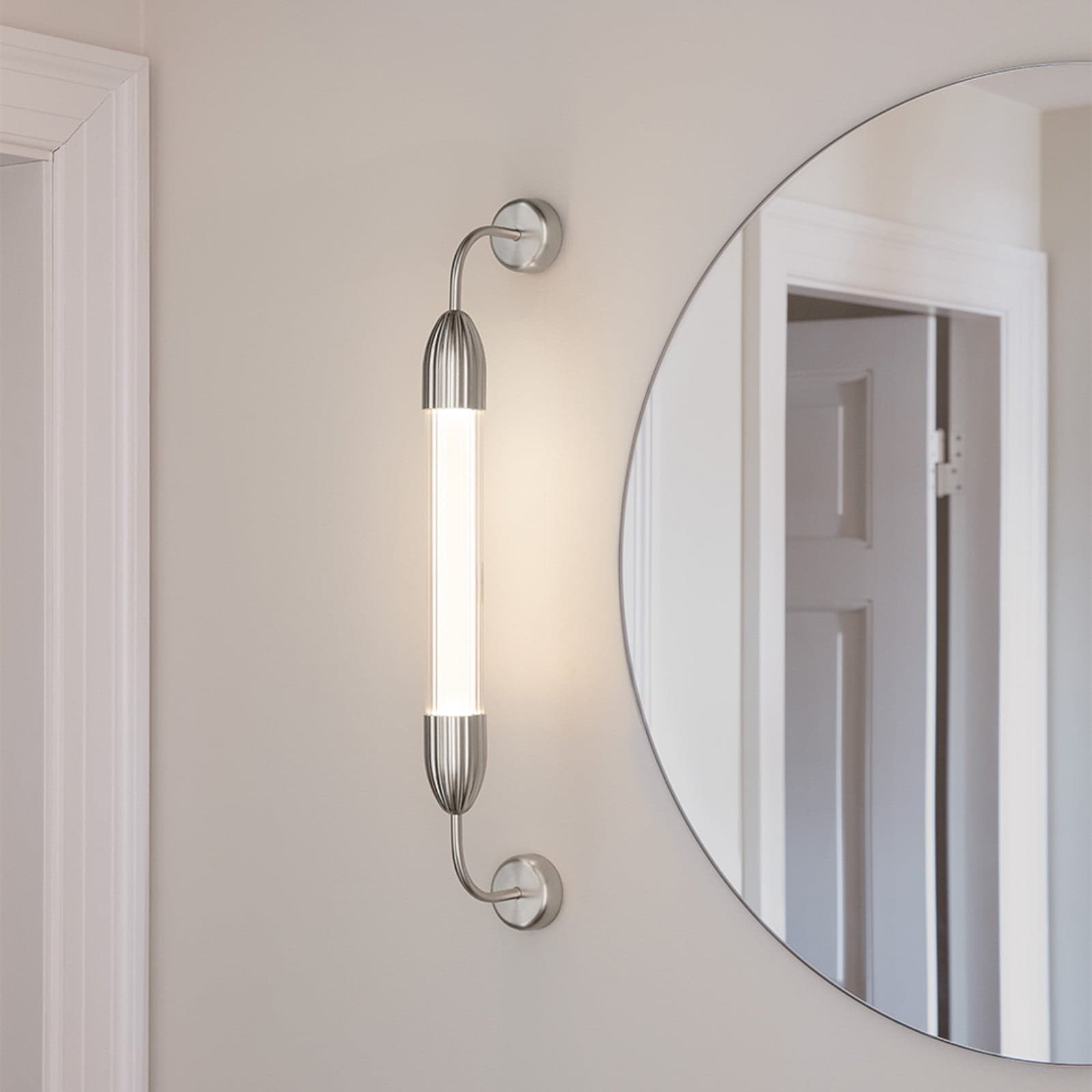 Lemon Squeeze Vegglampe Singel Short Plated Steel - UMAGE - Stue - Design - Metall - Med en lyskilde