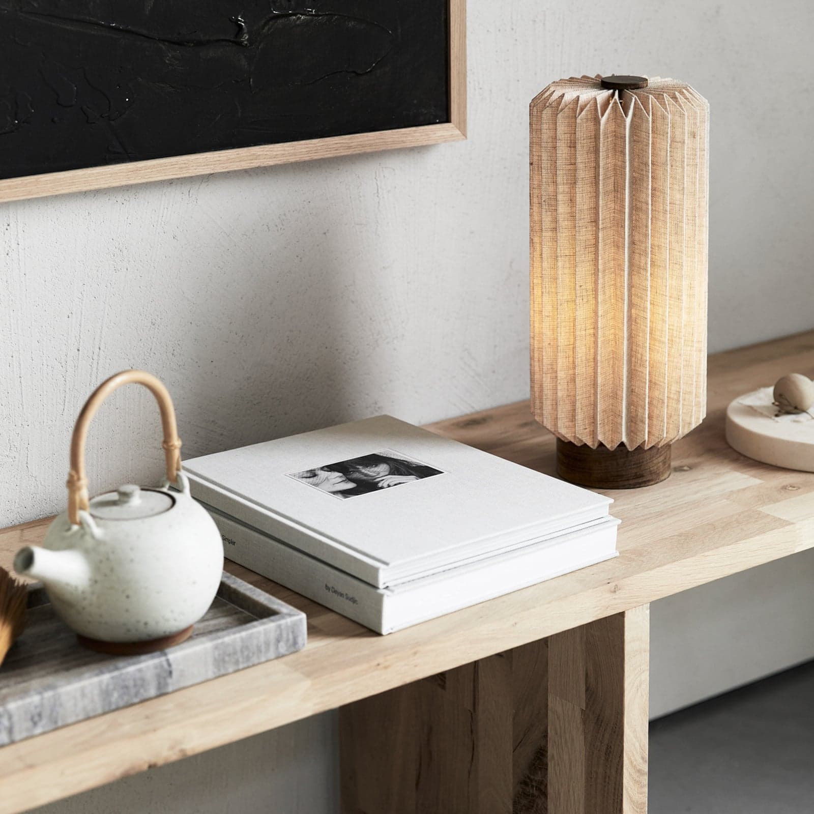 Alba bordlampe, lin, natur, høyde 37 cm – Watt & Veke - Soverom - Design - Stoff / Tekstil - Sylinder