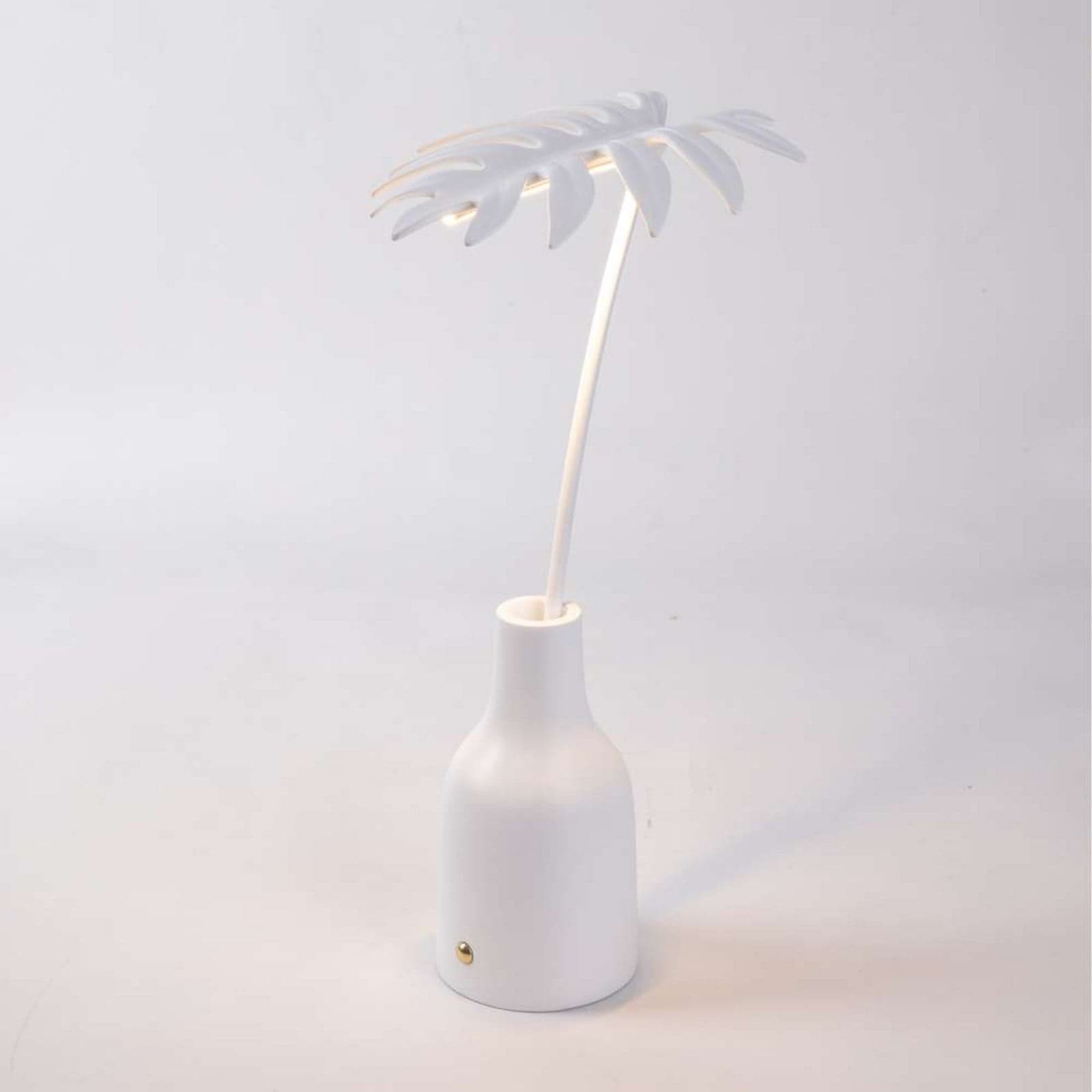 Leaf Light Stellou Portable Bordlampe White - Seletti - Stue - Metall