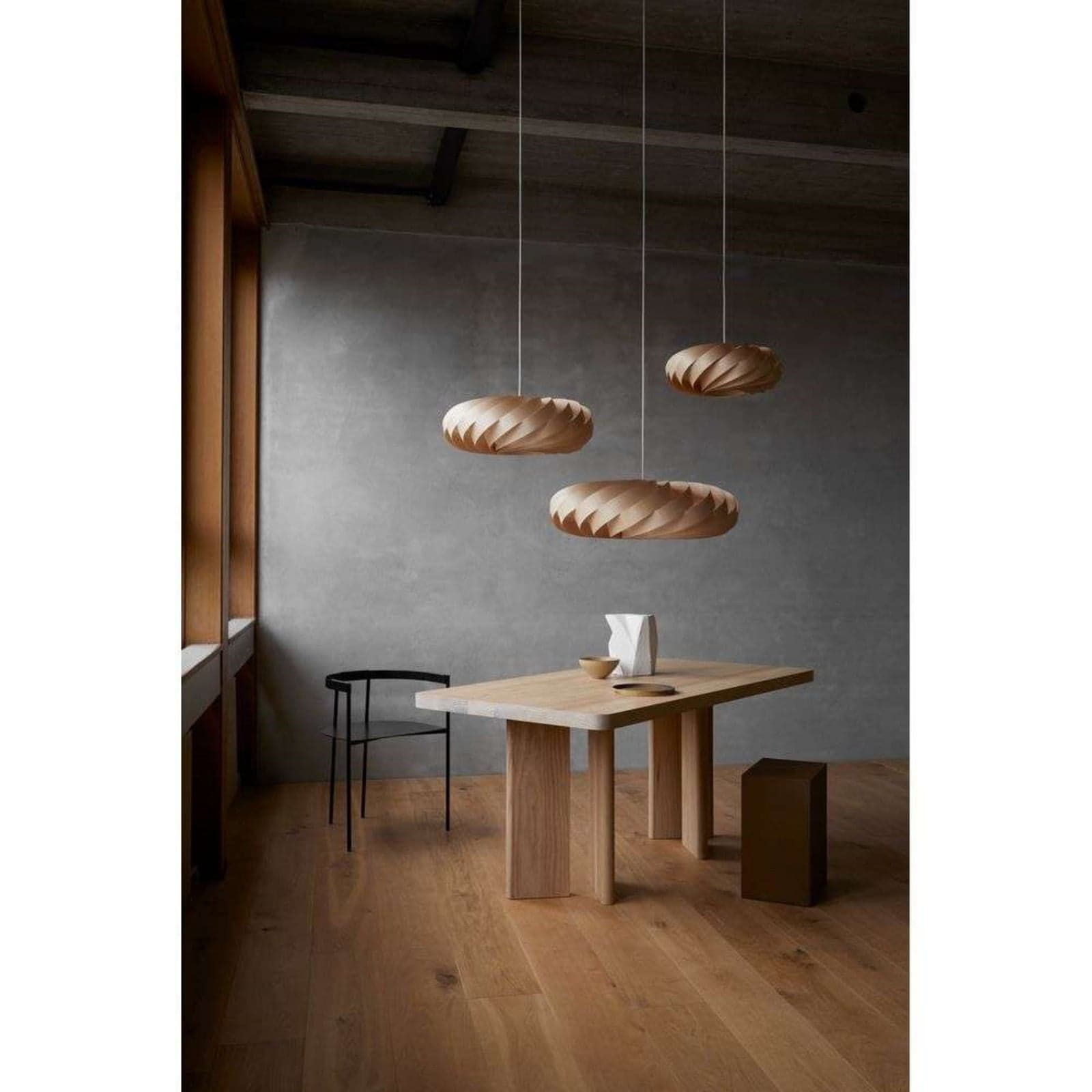 Pendellampe TR5, Ø 80 cm, naturlig bjørketre – Tom Rossau - Stue - Design - Med en lyskilde
